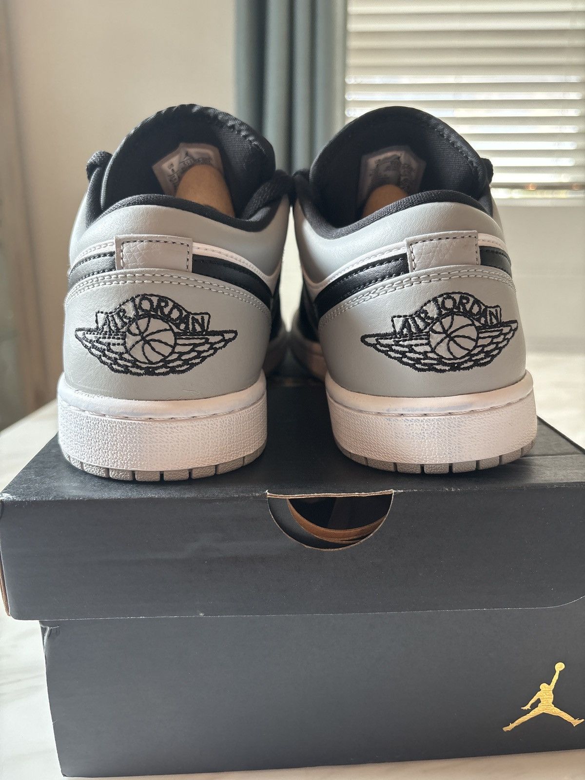 Jordan Brand Jordan 1 low Shadow Toe Size US 8 / EU 41 - 5 Thumbnail