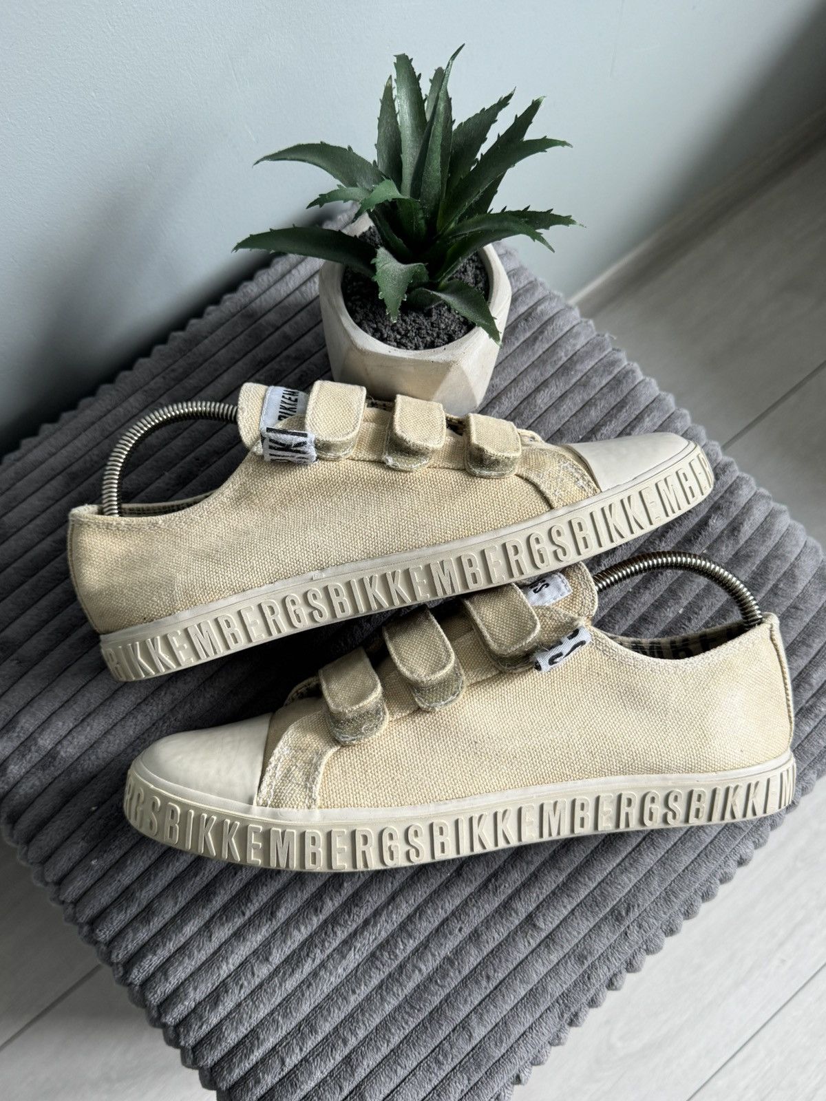 Dirk Bikkembergs Dirk Bikkembergs Canvas Y2K Shoes Sneakers Size US 6 / IT 36 - 3 Thumbnail