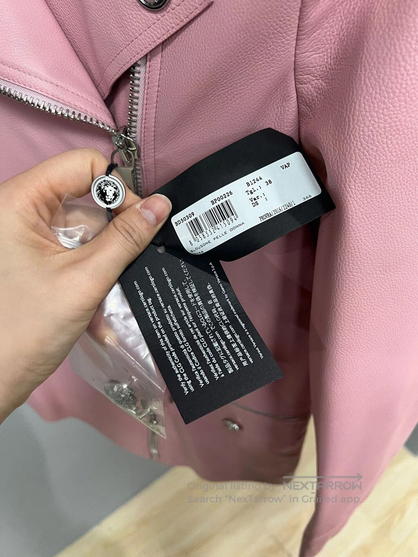 Versace pink leather jacket by Versace. Size M / US 6-8 / IT 42-44 - 5 Thumbnail