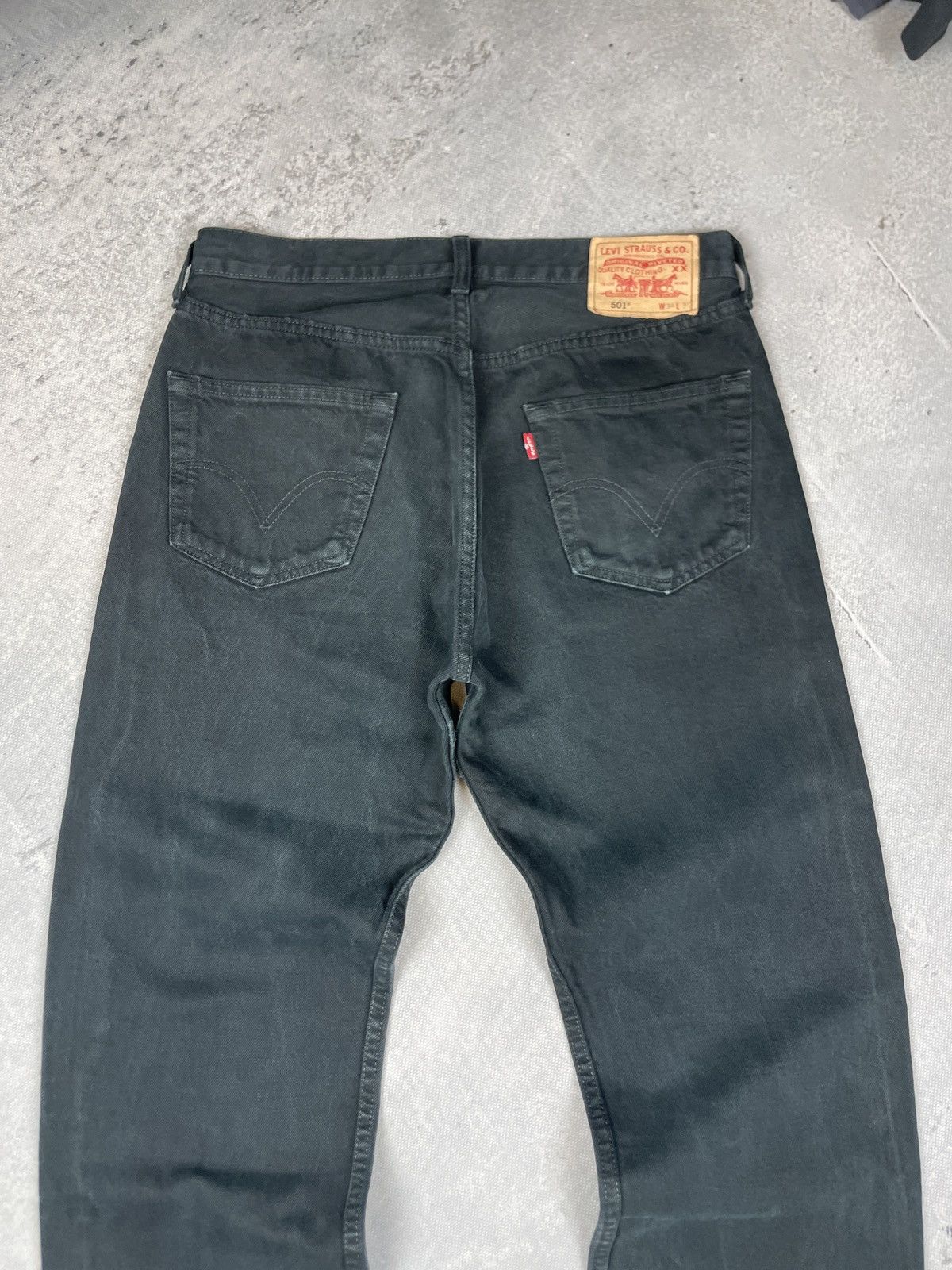 Levi's Vintage Clothing Crazy Vintage 90s Levi’s Baggy Jeans Faded Distressed Denim Size US 34 / EU 50 - 3 Thumbnail