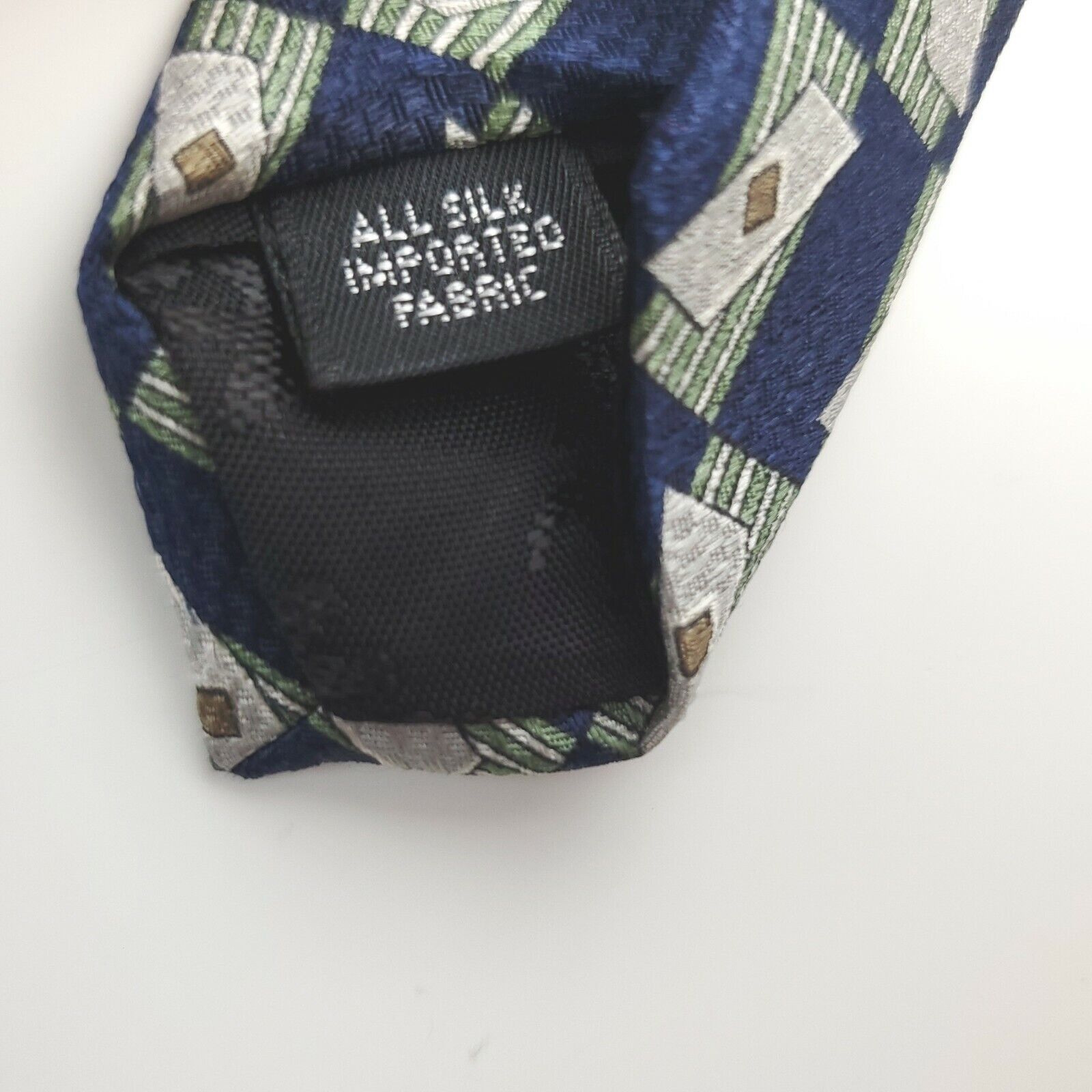 Kenneth Cole Kenneth Cole New York Wide Blue Silk Tie Size ONE SIZE - 4 Thumbnail