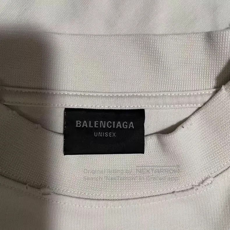 Balenciaga Balenciaga Double Ring Long Sleeve Hem Destroyed Short Sle Size US M / EU 48-50 / 2 - 3 Thumbnail