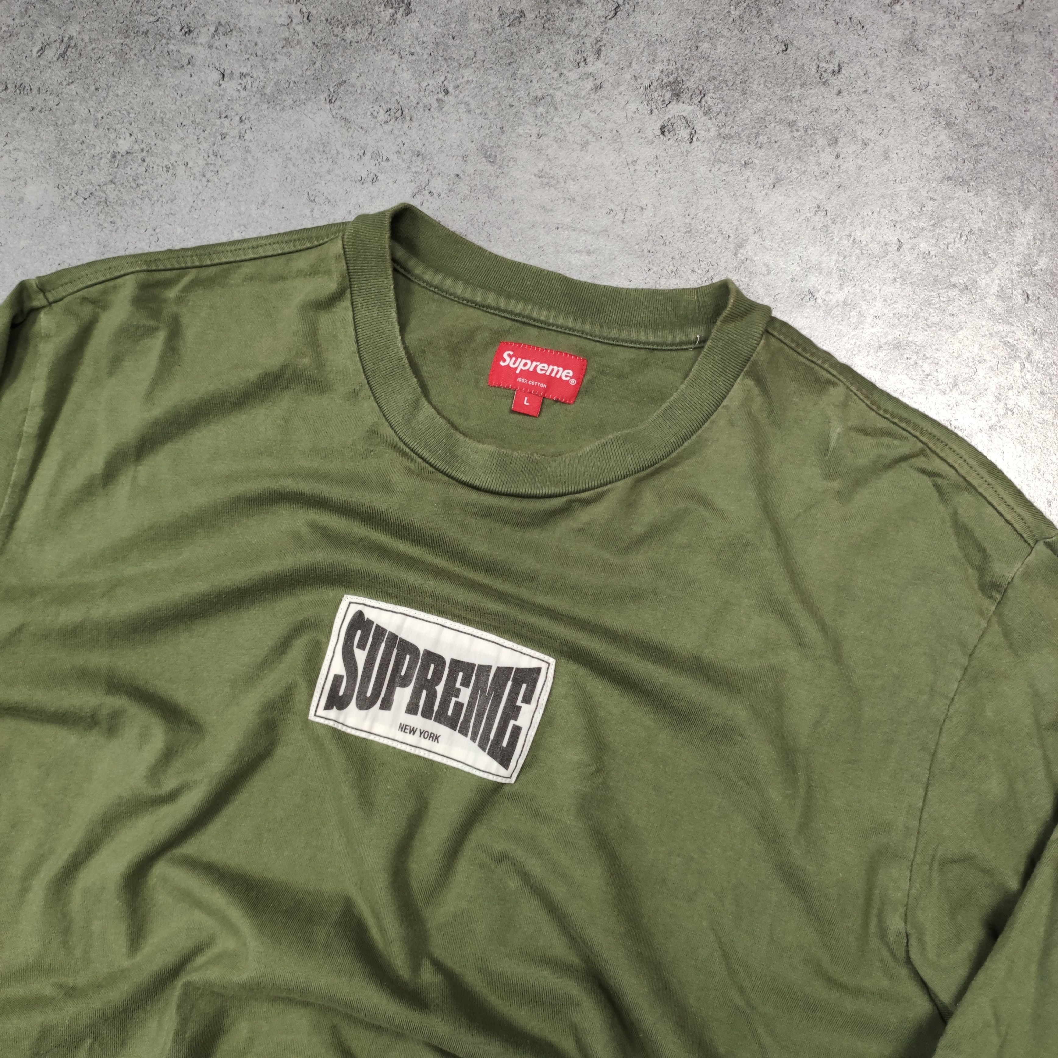 Supreme RARE Streetwear Supreme New York Patch Khaki Longsleeve Size US L / EU 52-54 / 3 - 4 Thumbnail