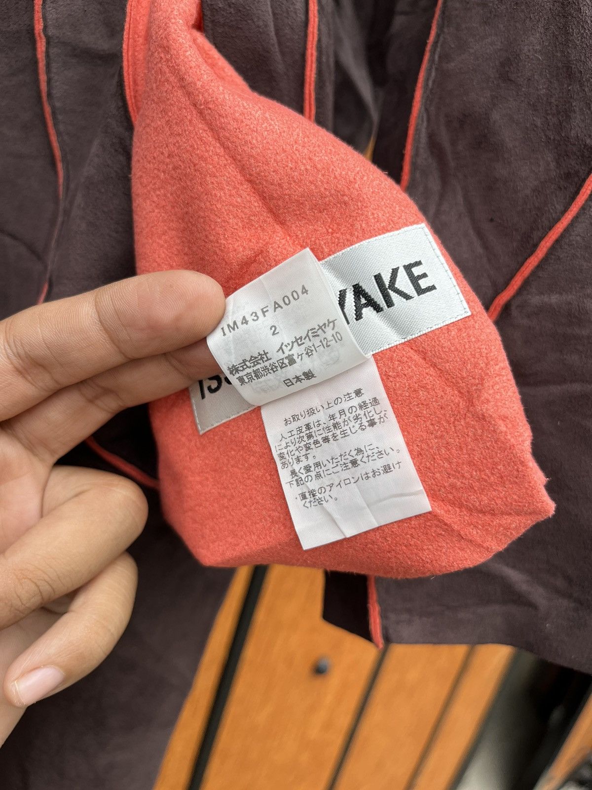 Designer × Issey Miyake Issey Miyake Deconstructed Reversible Suede Batwing Coat Size US M / EU 48-50 / 2 - 12 Thumbnail