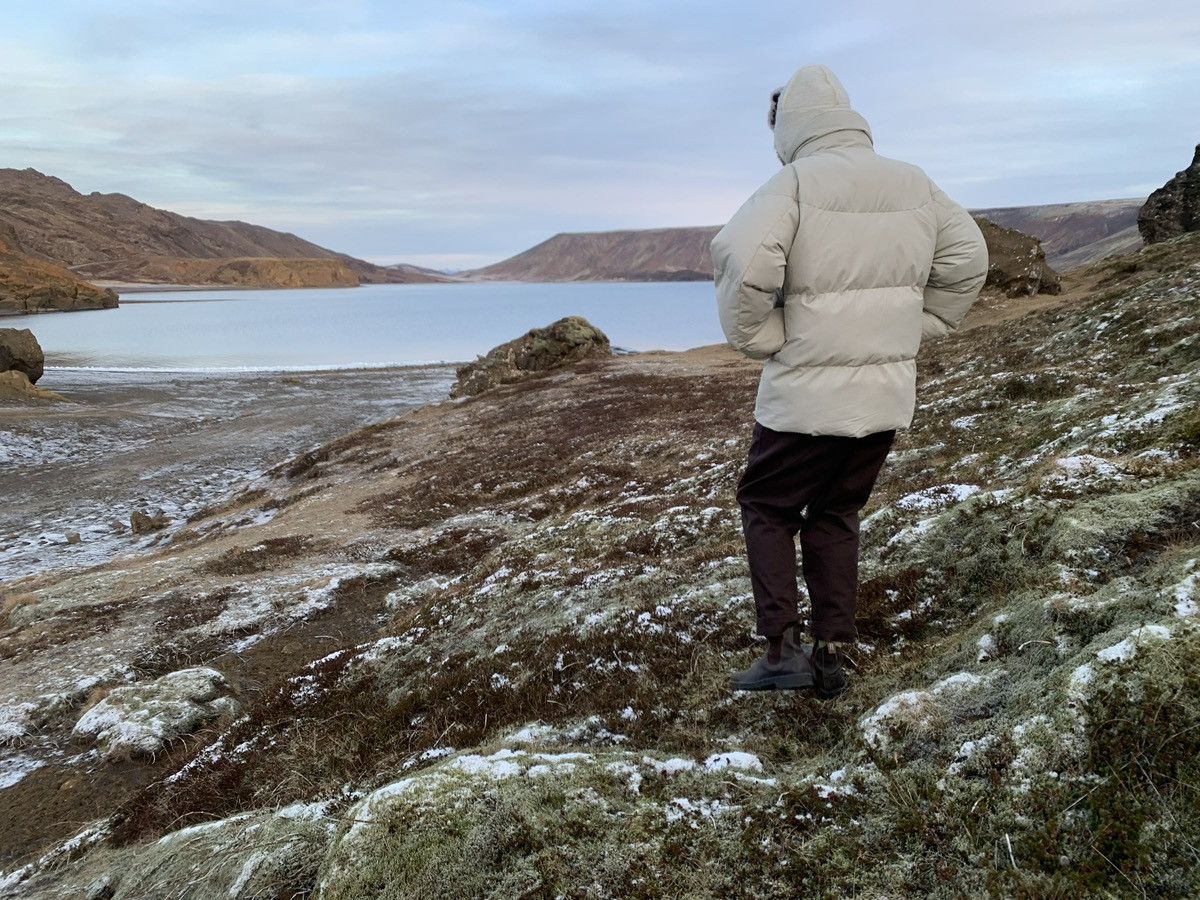 Studio Nicholson Studio Nicholson Oject Eco-down jacket in stone Size US S / EU 44-46 / 1 - 8 Thumbnail