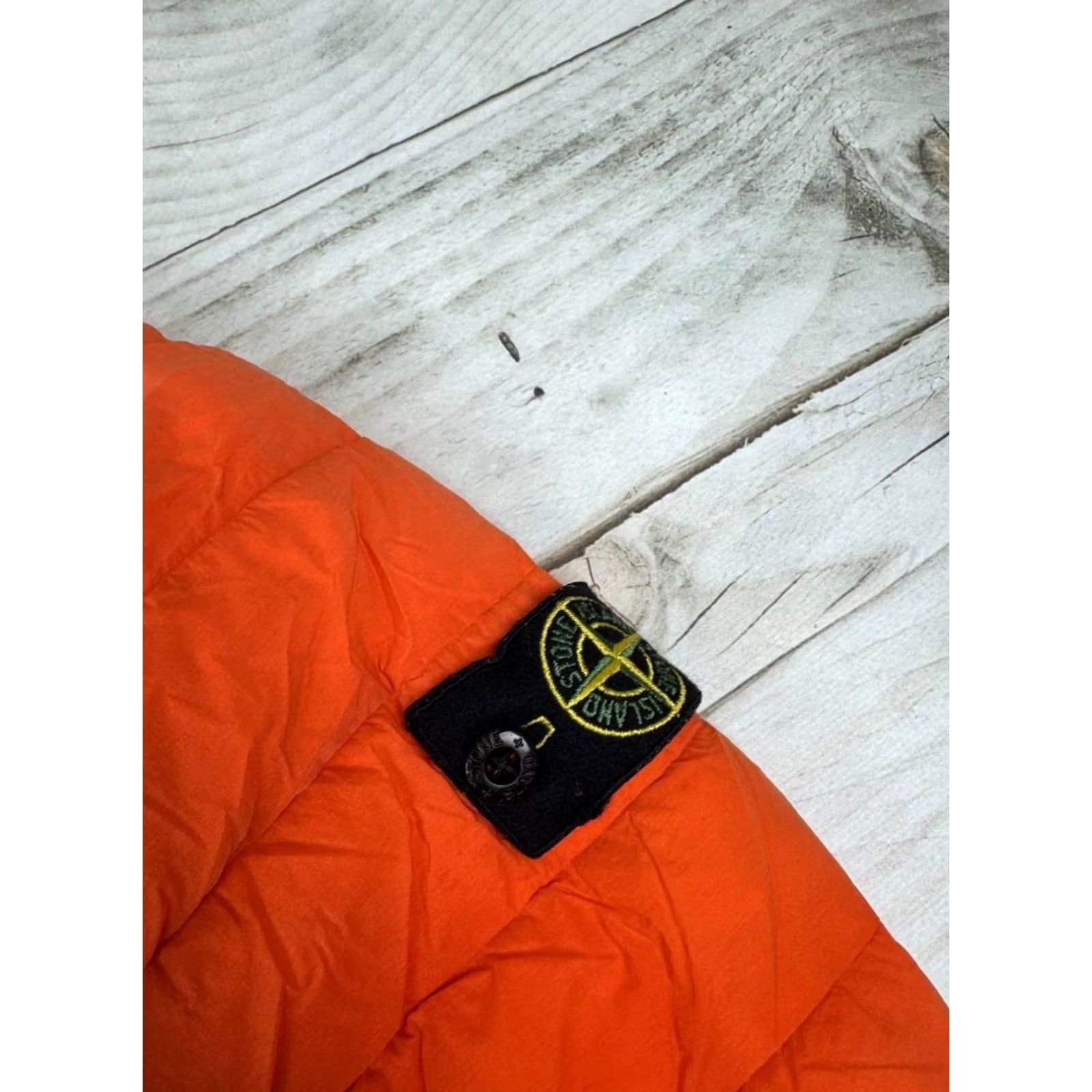 Stone Island Stone Island Down Jacket Hooded Puffer Men Size S Orange Jacket Mens Winter Fashion Logo Nylon Zip Casual Size US S / EU 44-46 / 1 - 6 Thumbnail