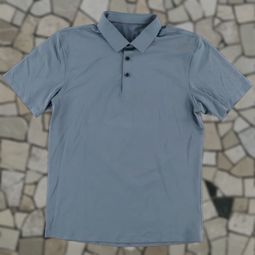 Lululemon Lululemon Woven Polyester Solid Polo Shirt Gray Men's M Shirt Size US M / EU 48-50 / 2 - 1 Thumbnail