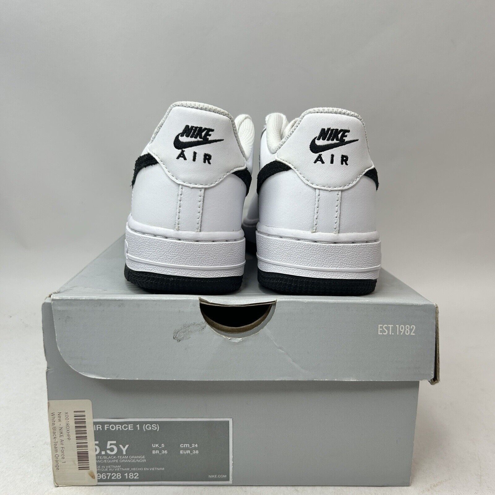 Nike Nike Air Force 1 Low 07’ GS “White Black” 2024 Size US 7 / IT 37 - 4 Thumbnail