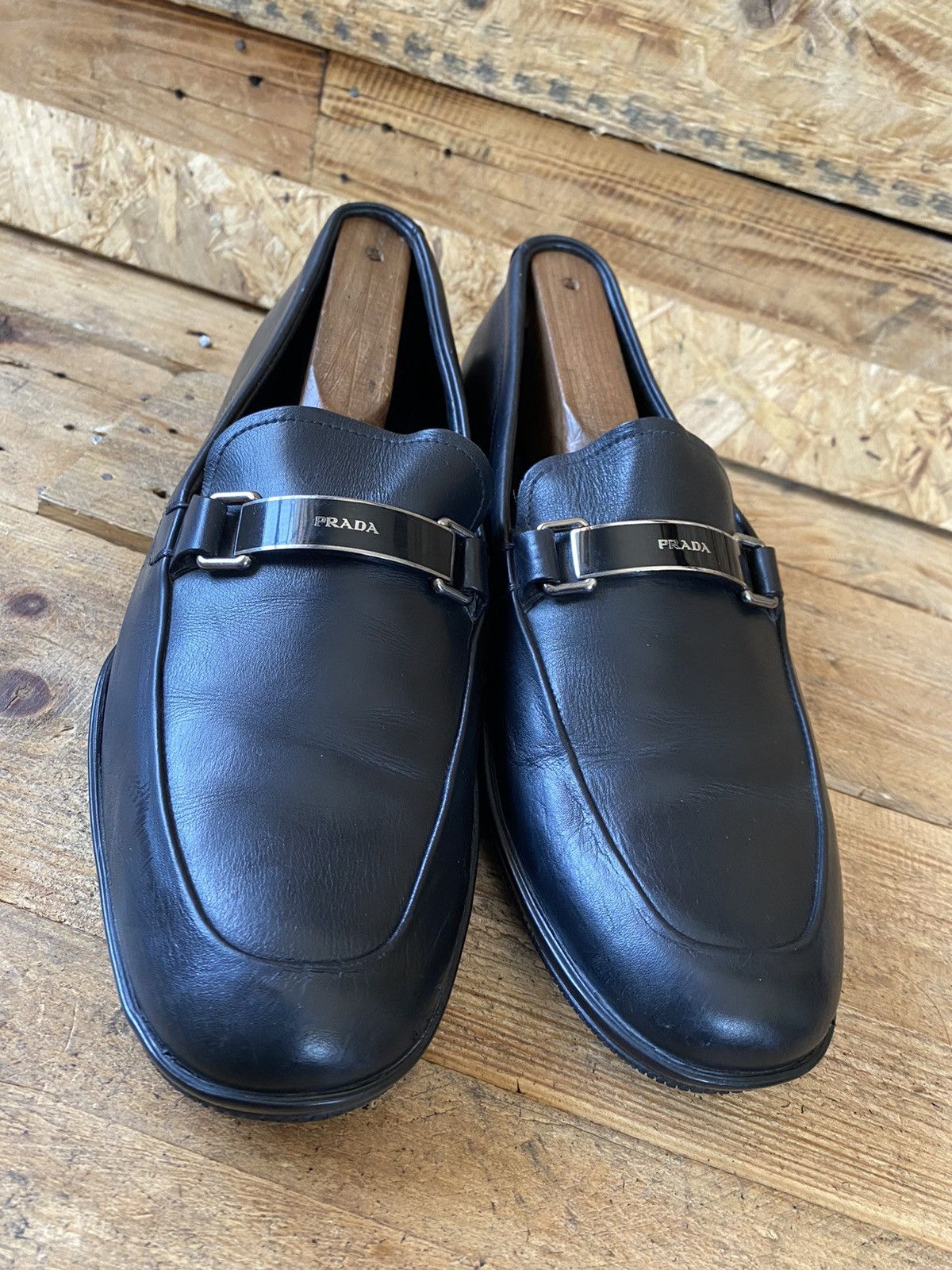 Prada Prada horsebit black leather logo loafers sz uk6.5 Size US 7.5 / EU 40-41 - 12 Thumbnail