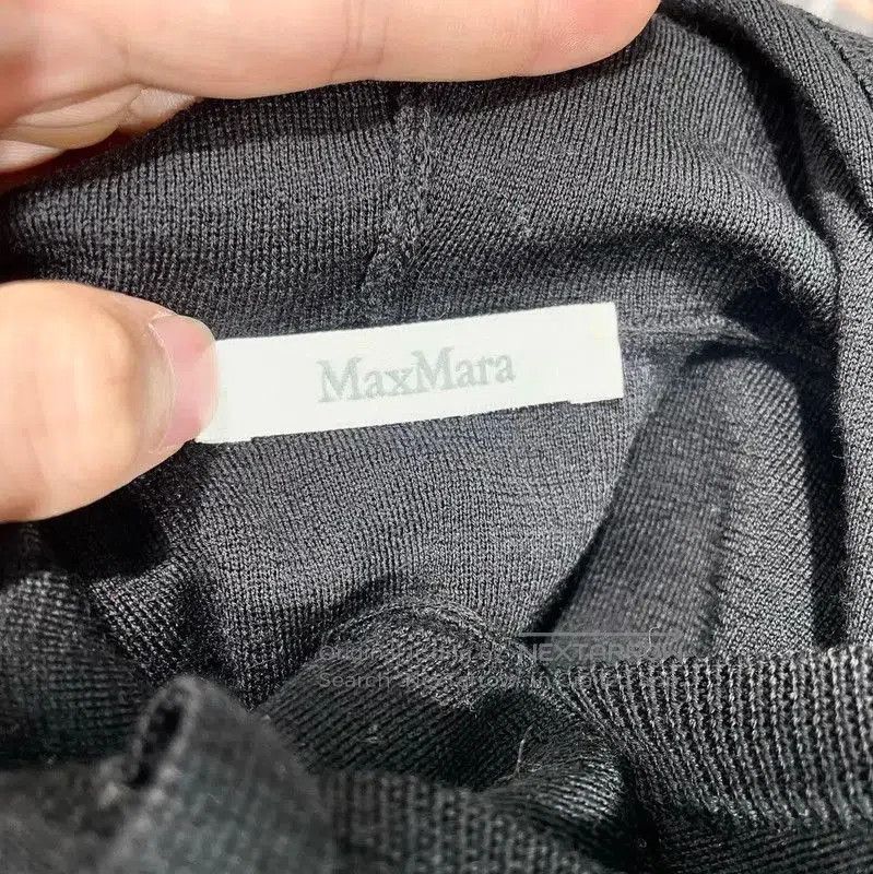 Max Mara MaxMara Black Wool Women's Hoodie . Size XS / US 0-2 / IT 36-38 - 5 Thumbnail