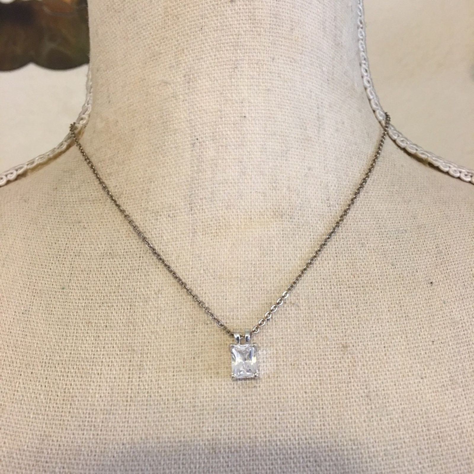 Vintage Vintage square cut cz pendant silver plated chain Size ONE SIZE - 1 Thumbnail