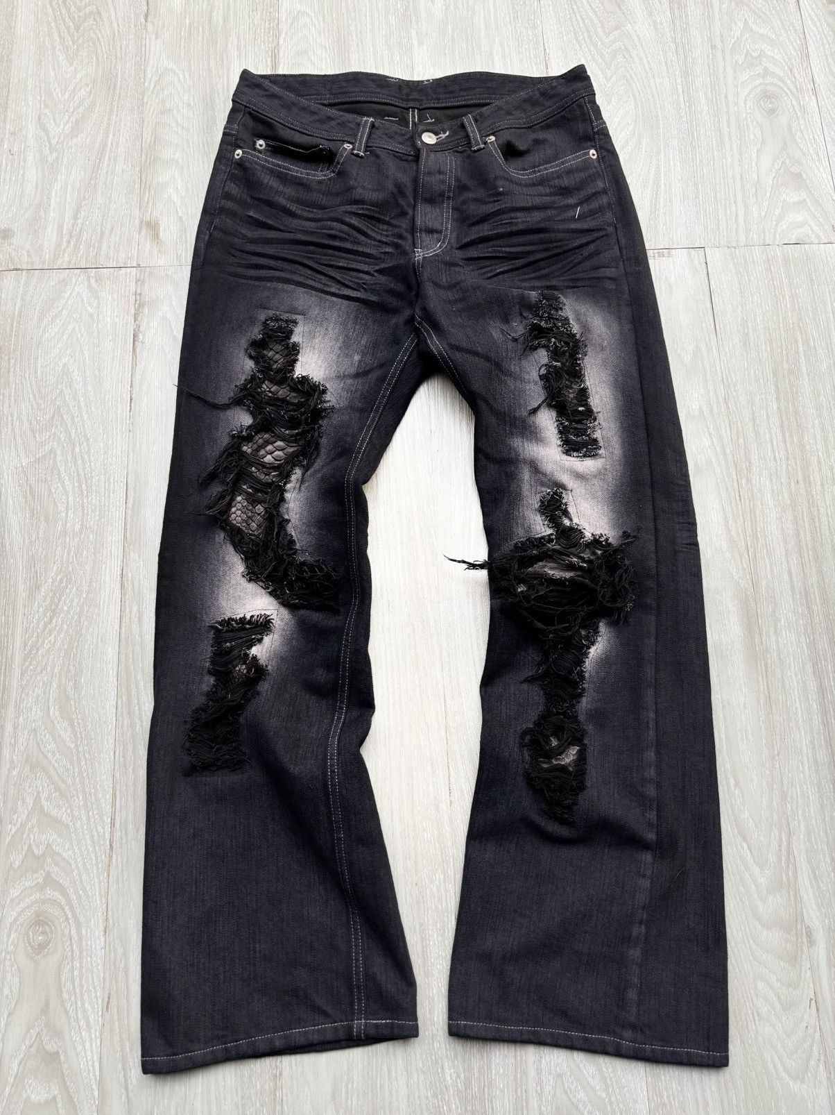 Tornado Mart MENS BIGI distressed lace up jeans Size US 29 - 1 Thumbnail
