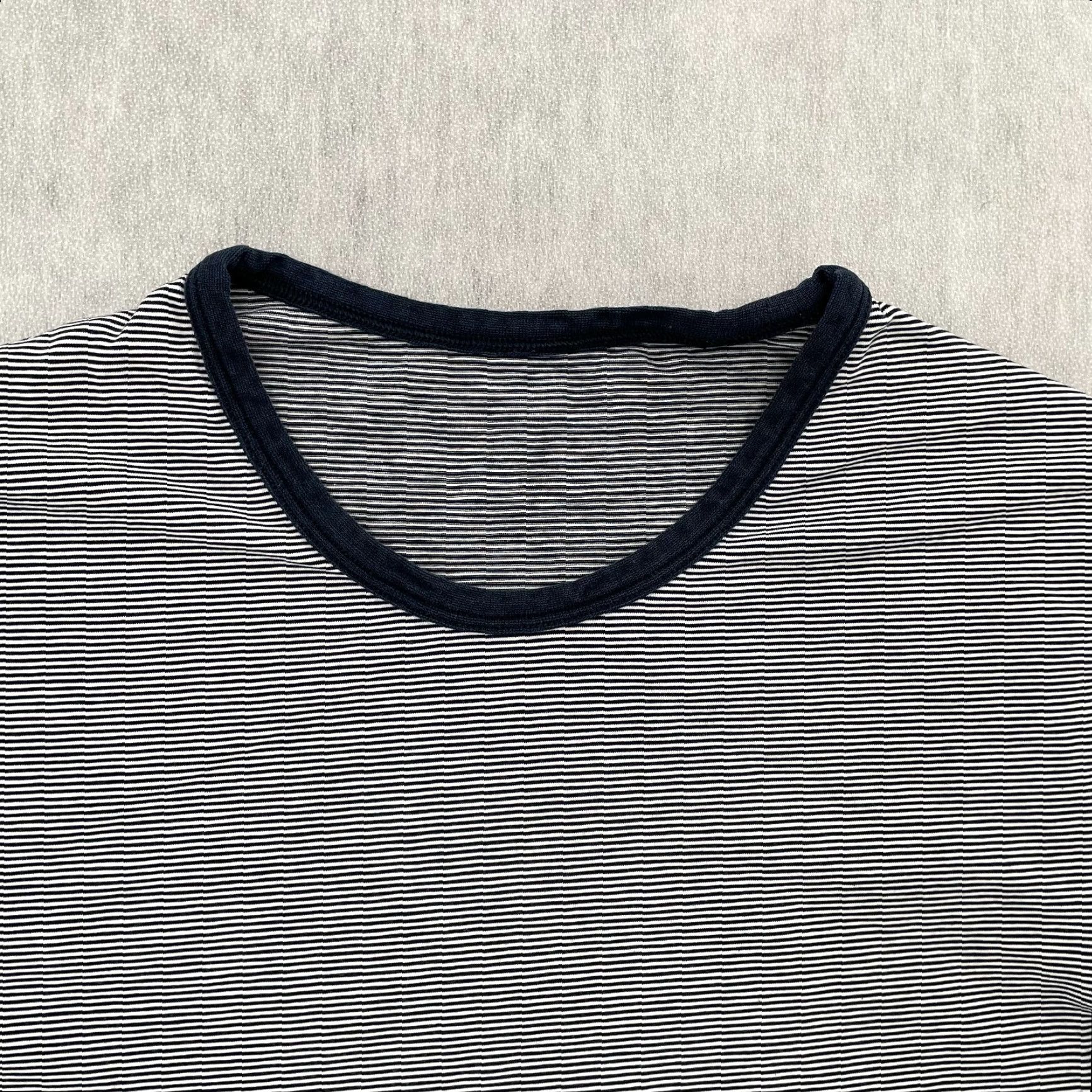 Lululemon Lululemon Shirt Adult Medium Short Sleeve Tee Blue Stripe Athletic Gym Mens M Size US M / EU 48-50 / 2 - 3 Thumbnail