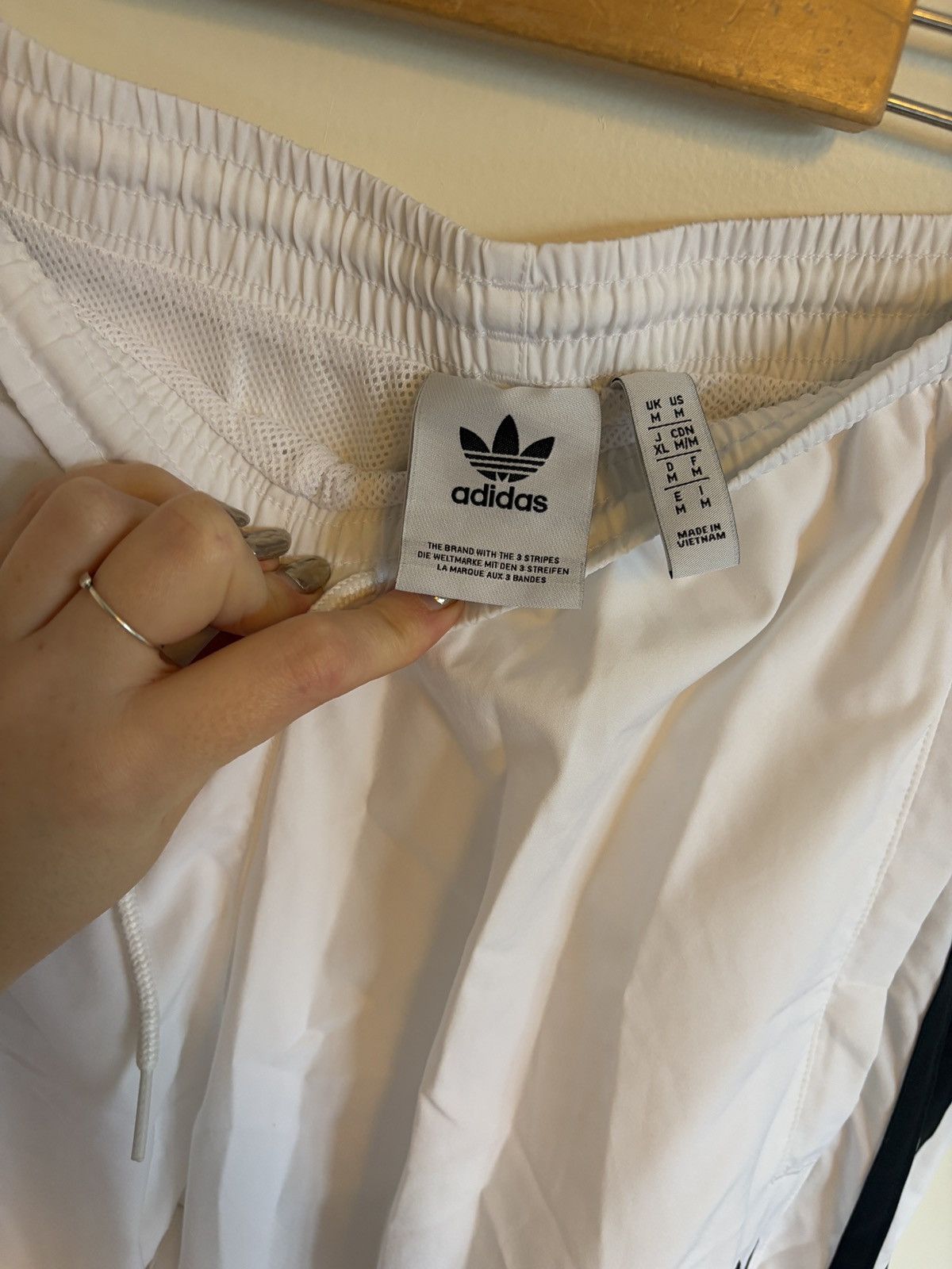Adidas White tracksuit bottoms Size US 30 / EU 46 - 2 Thumbnail