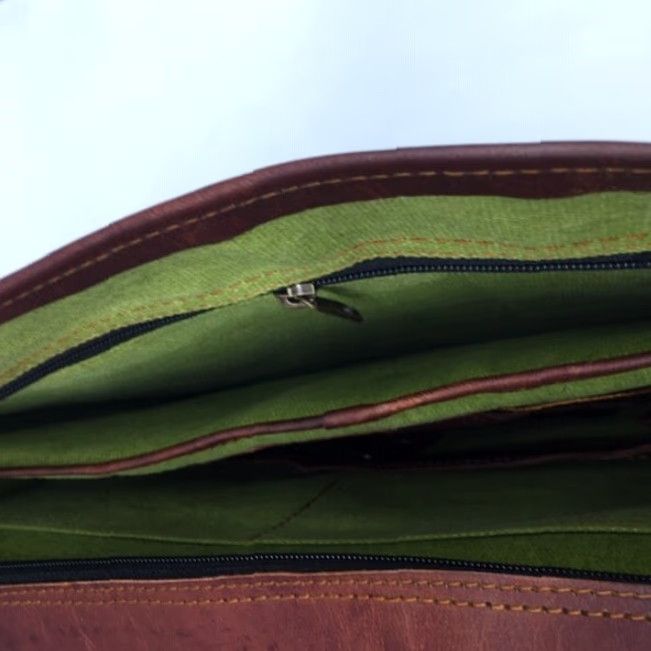 Vintage Cuero Vintage Leather Briefcase Laptop Bag Mens Small 18 Inch 13x18x4 Buckle Crossbody Canvas Leather Quincy 3D Animal Print Decade 2010s Size ONE SIZE - 5 Thumbnail