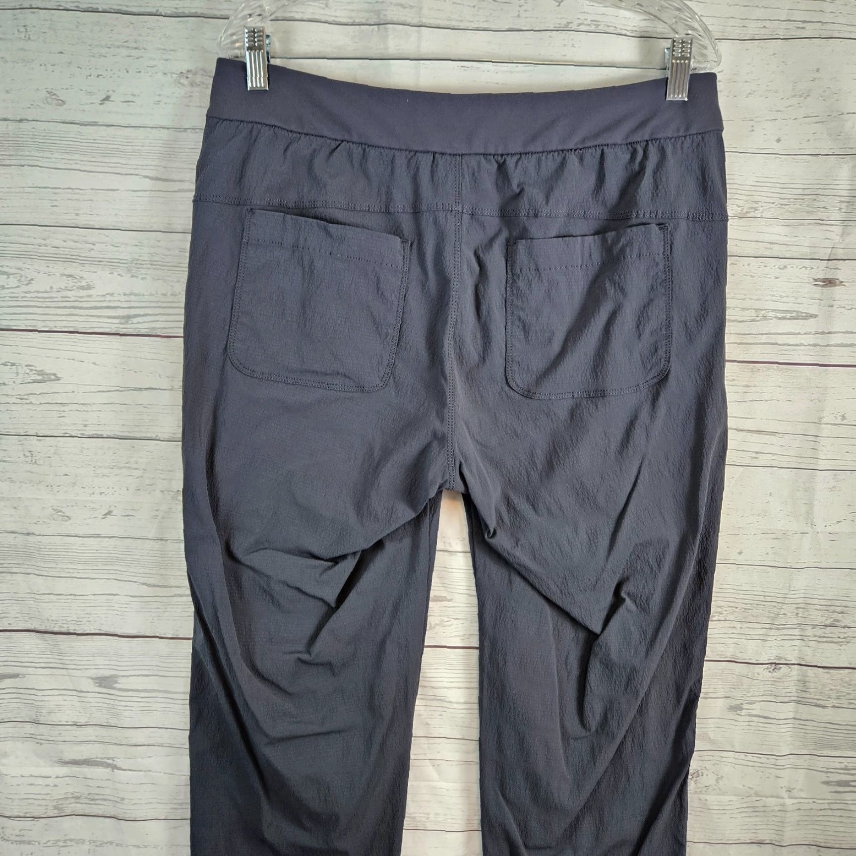 Athleta Athleta Womens Joggers Sz 12 Black Nylon Blend Activewear Pants 28 Inseam Size 34" / US 12 / IT 48 - 4 Thumbnail