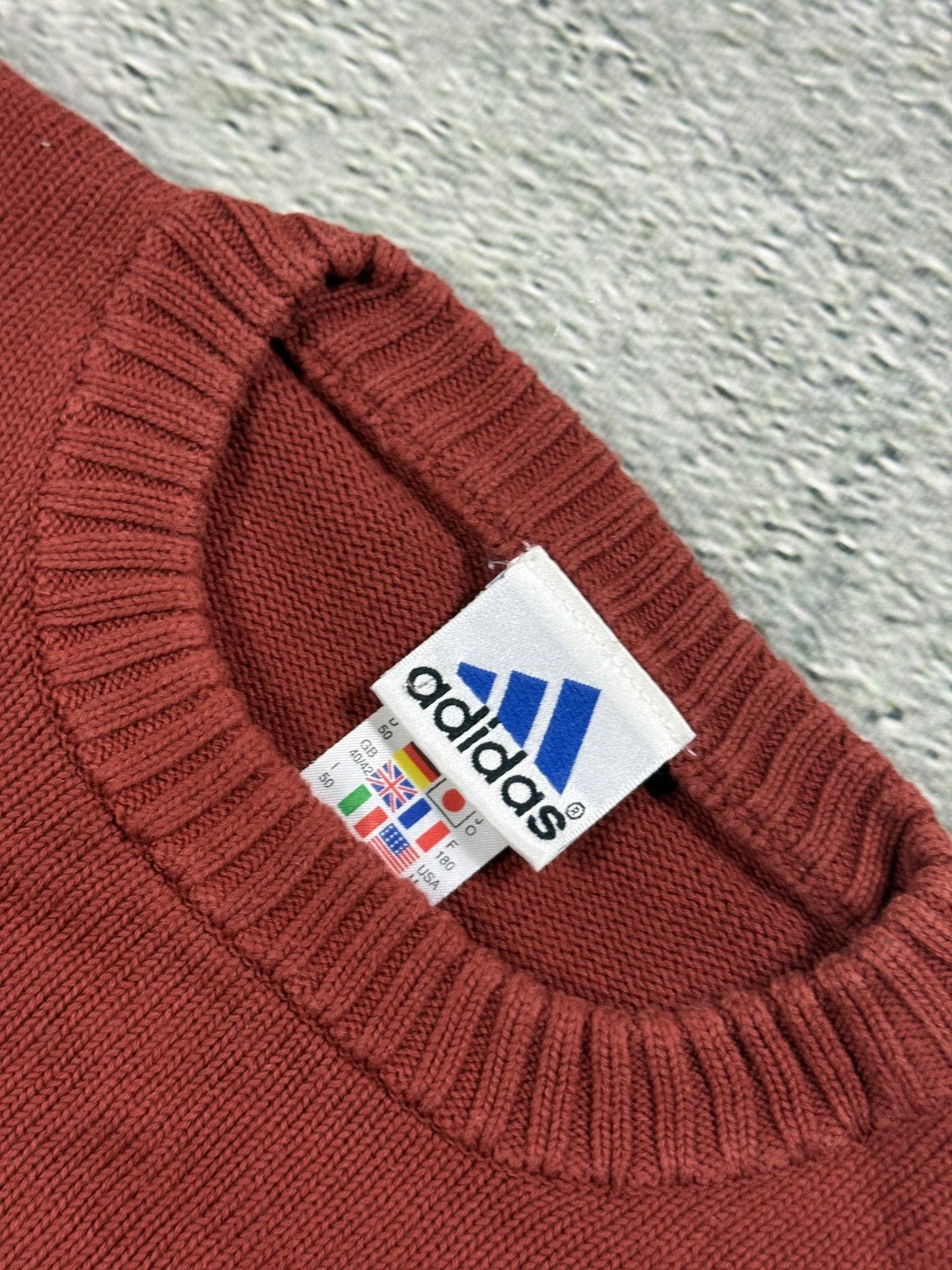 Adidas Adidas sweater red big logo 2000s knit Size US M / EU 48-50 / 2 - 3 Thumbnail