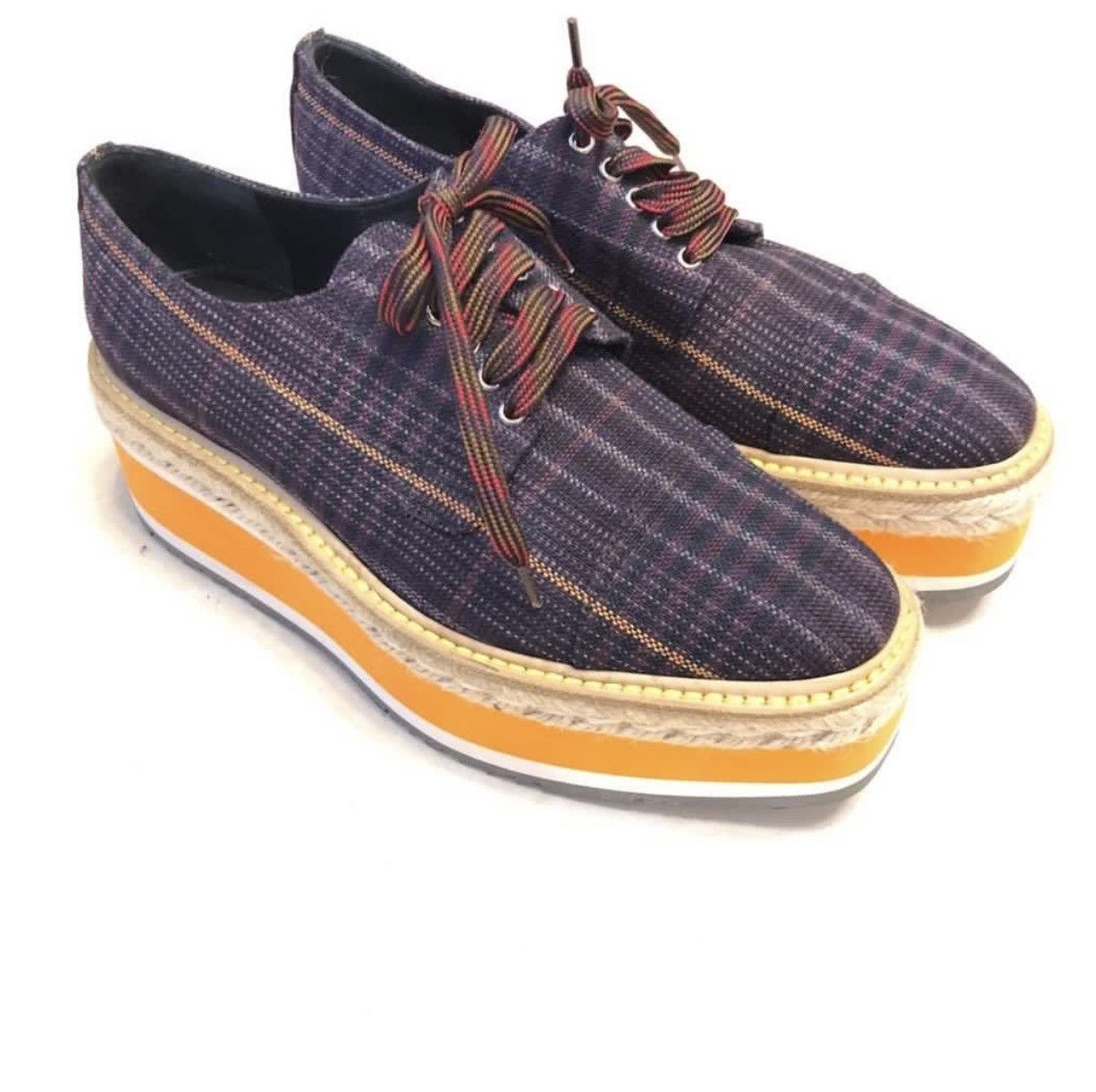 Prada Prada platform shoes 37.5 Size US 7 / IT 37 - 2 Thumbnail