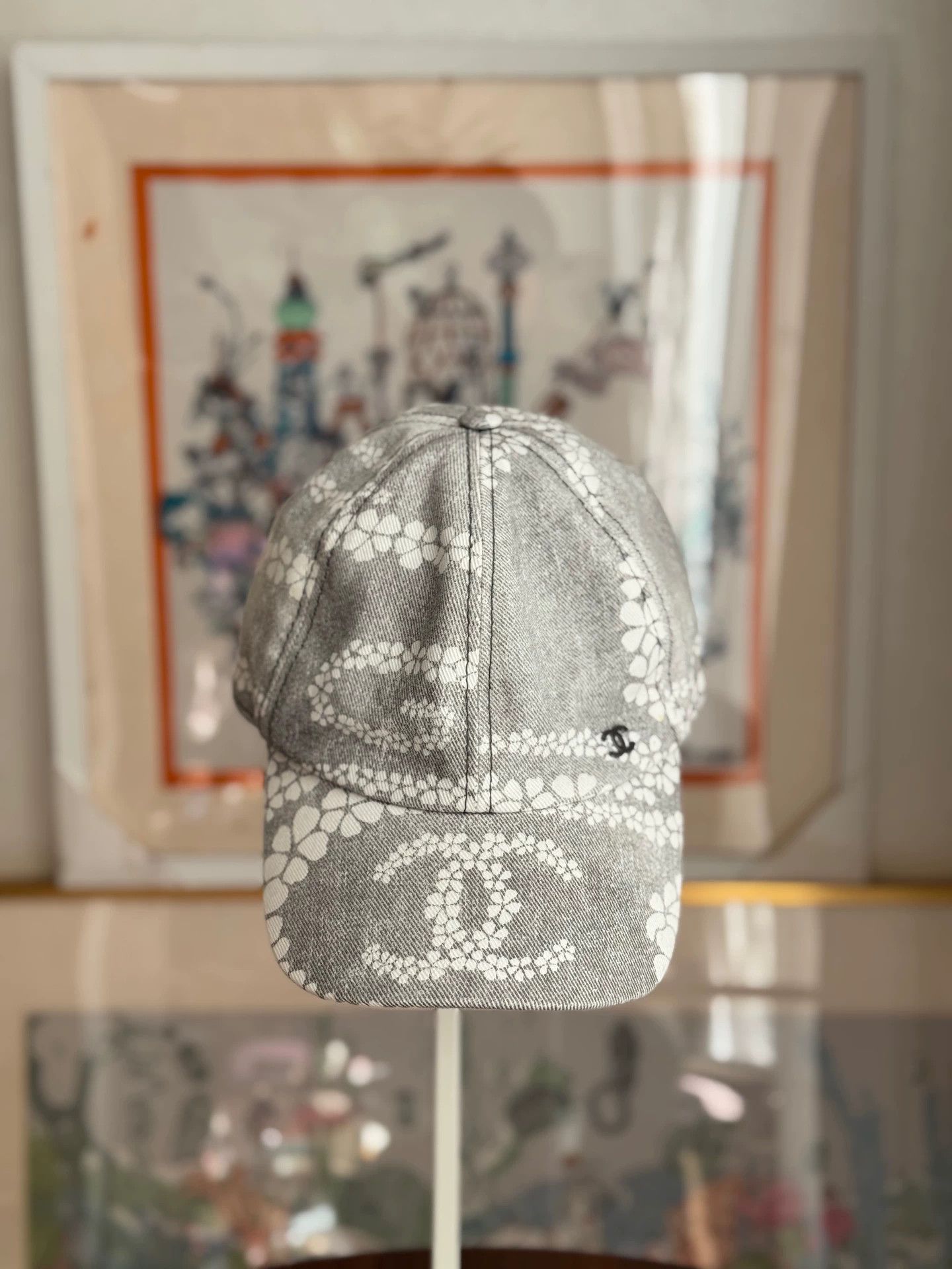 Chanel Chanel 25M CocoBeach gray print denim baseball cap 55-60 Size ONE SIZE - 3 Thumbnail
