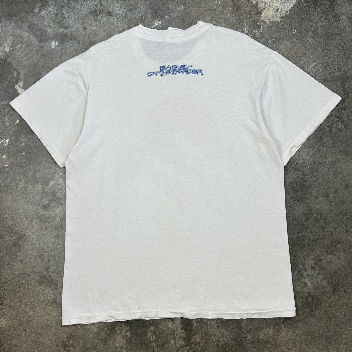 Band Tees × Vintage 1990s Eagles On The Border Size US L / EU 52-54 / 3 - 2 Thumbnail