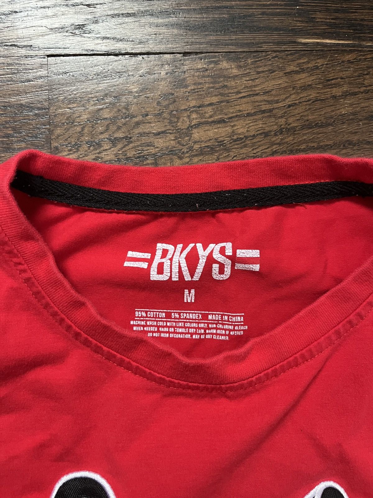 Other BKYS Red short sleeve T shirt size M Size US M / EU 48-50 / 2 - 2 Thumbnail