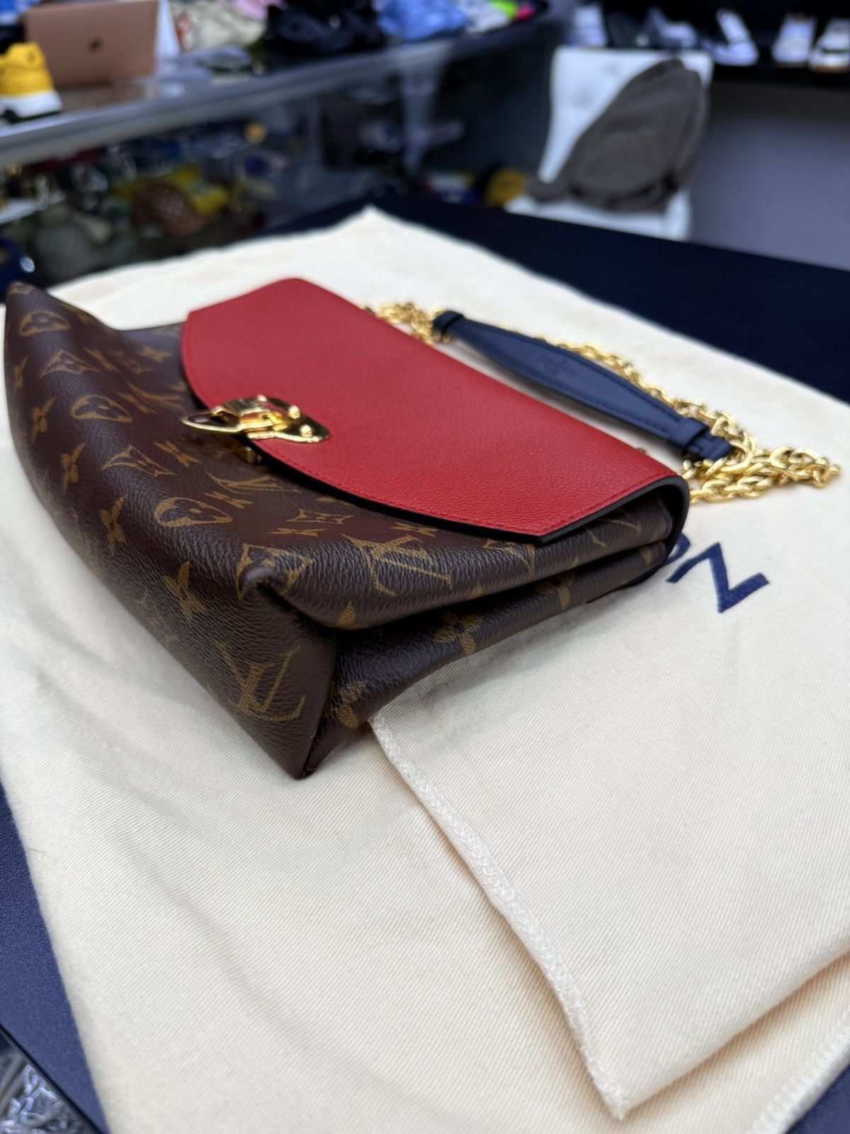 Louis Vuitton Louis Vuitton Saint Placide Shoulder Bag Size ONE SIZE - 4 Thumbnail