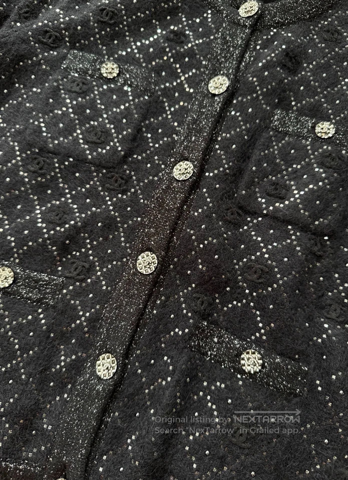 Chanel Chanel 22A Embroidered Logo Cardigan. Size US S / EU 44-46 / 1 - 3 Thumbnail