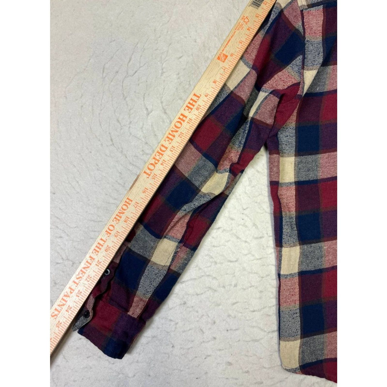 CO Molokai Surf Co Shirt Mens L Red Plaid Flannel Hooded Button Up Beach Outdoors Size US L / EU 52-54 / 3 - 4 Thumbnail