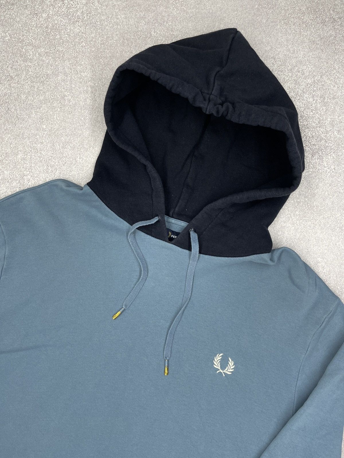Fred Perry × Vintage Mens Fred Perry Hoodie Blue Size M Size US M / EU 48-50 / 2 - 4 Thumbnail