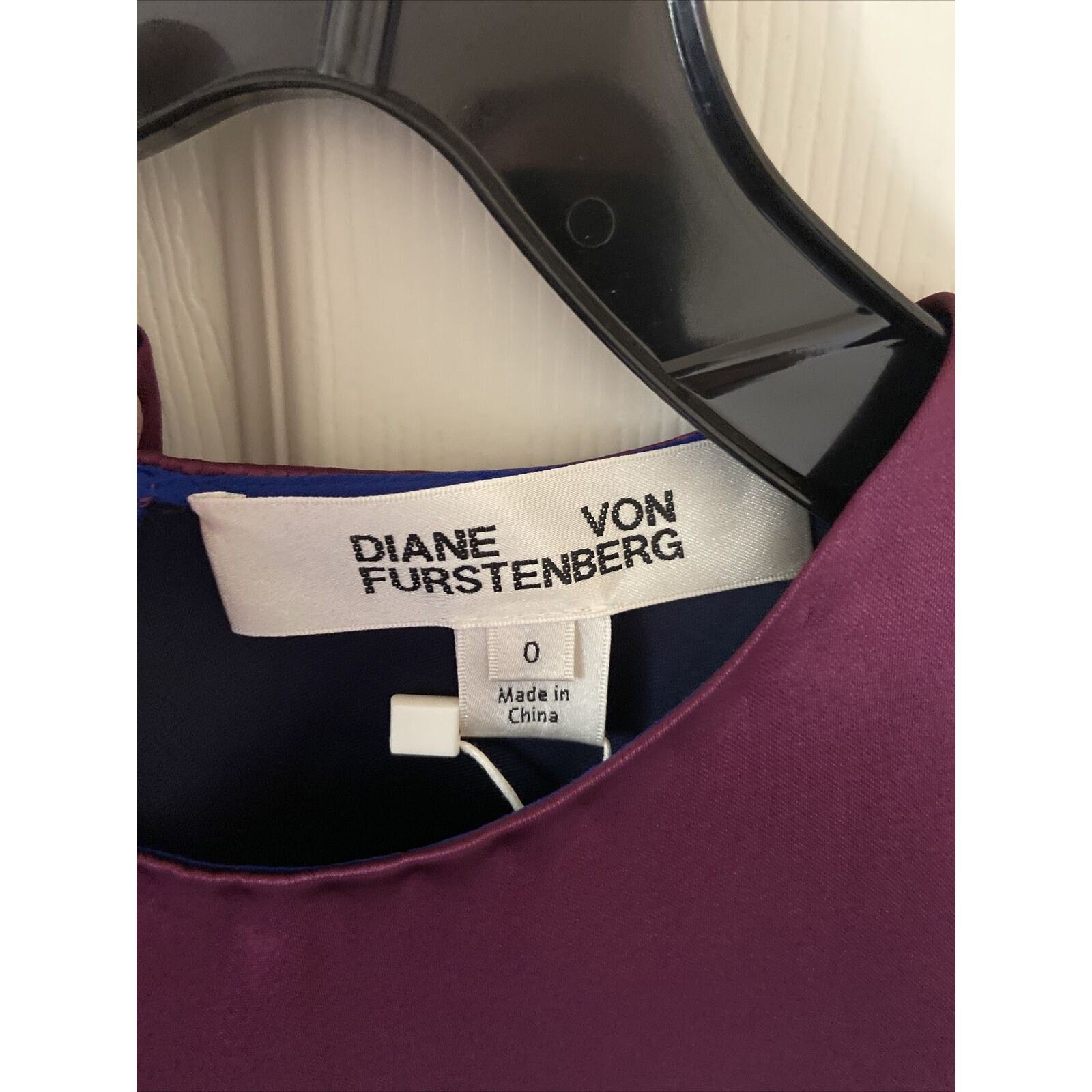 Diane von Furstenberg Diane Von Furstenberg Cross Body Ruffle Dress Purple Size 0 Size XS / US 0-2 / IT 36-38 - 3 Thumbnail