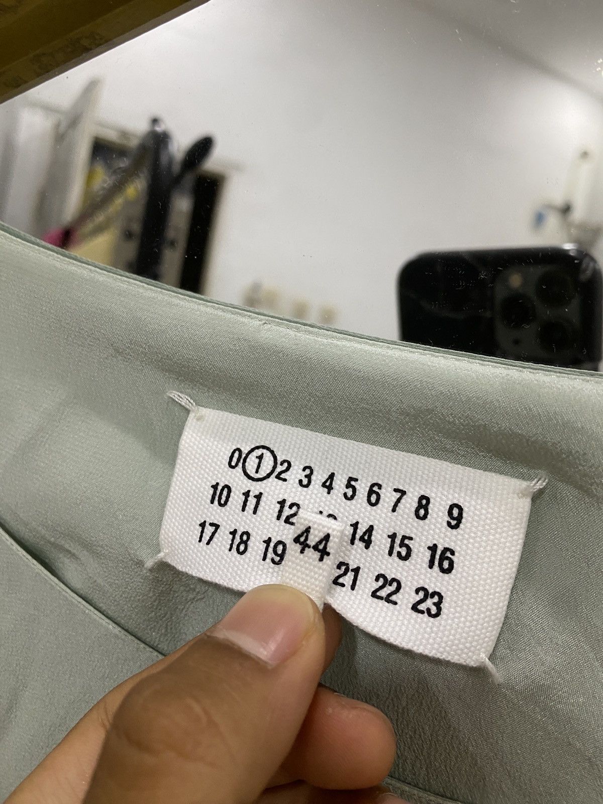 Maison Margiela Maison Margiela Blouse Size M / US 6-8 / IT 42-44 - 3 Thumbnail