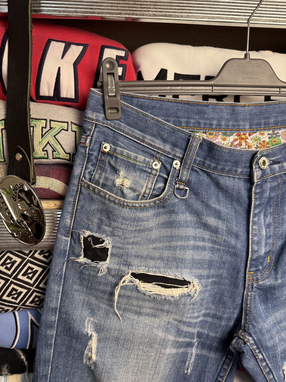 Levi's Levi’s Takashi Murakami Crazy Jeans Shorts Size US 32 / EU 48 - 3 Thumbnail