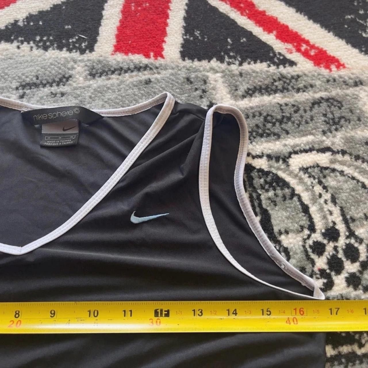 Nike Nike Sphere Women’s top Vest Size M Black Vintage Size S / US 4 / IT 40 - 6 Thumbnail