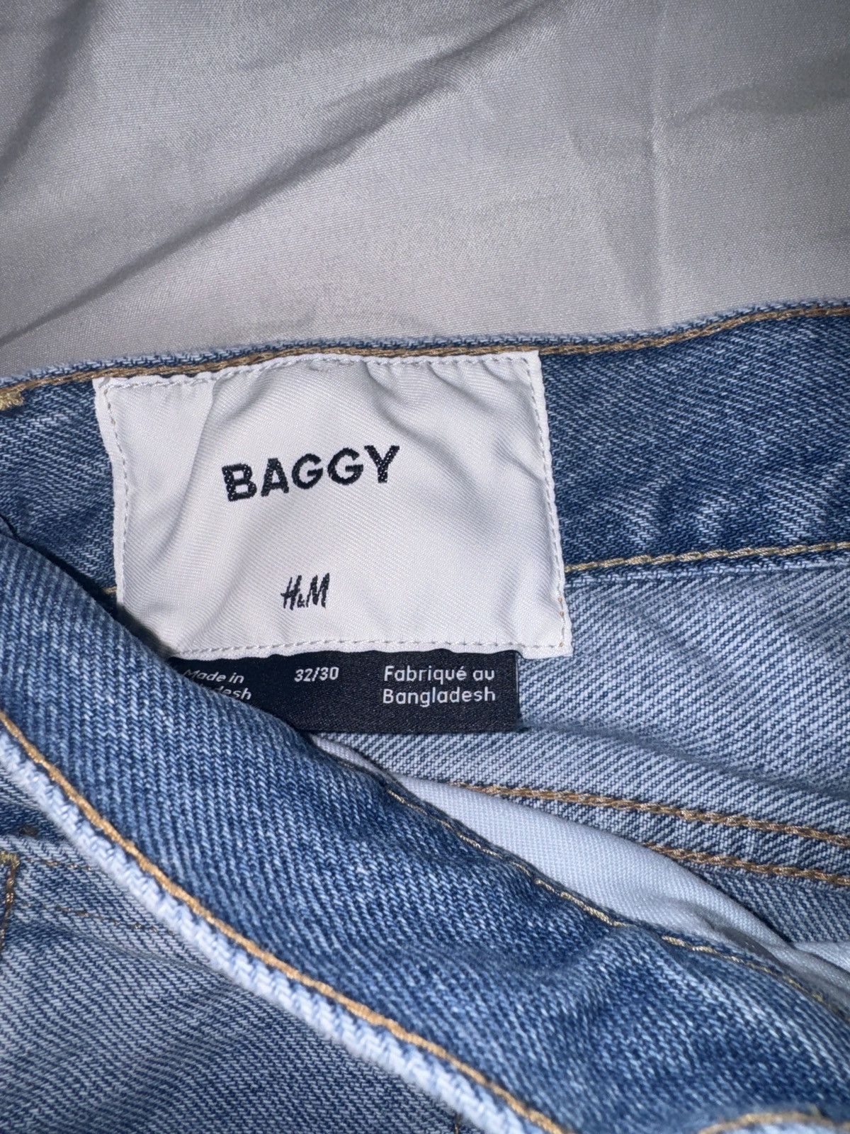 H&M HNM Baggy Jeans 32x30 Never worn Size US 32 / EU 48 - 2 Thumbnail