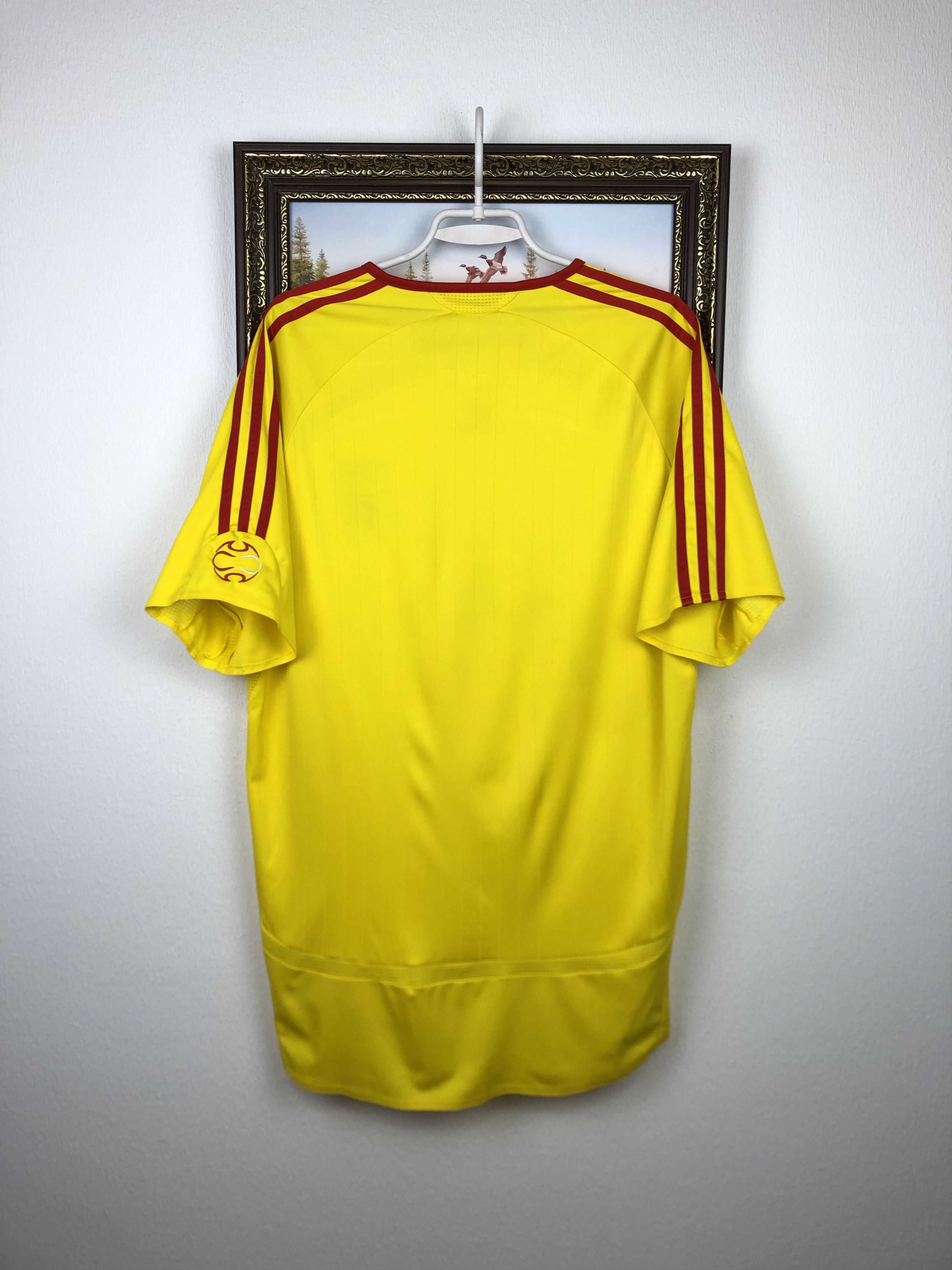 Vintage Liverpool football shirt 2006 Soccer Yellow Jersey Trikot Size US XL / EU 56 / 4 - 8 Thumbnail