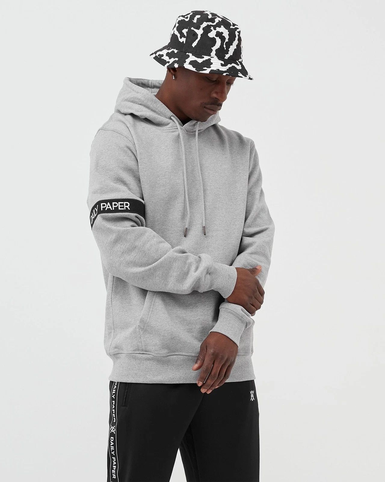 Daily Paper Daily Paper Captain Hoodie Mens Sz M Gray Size US M / EU 48-50 / 2 - 2 Thumbnail