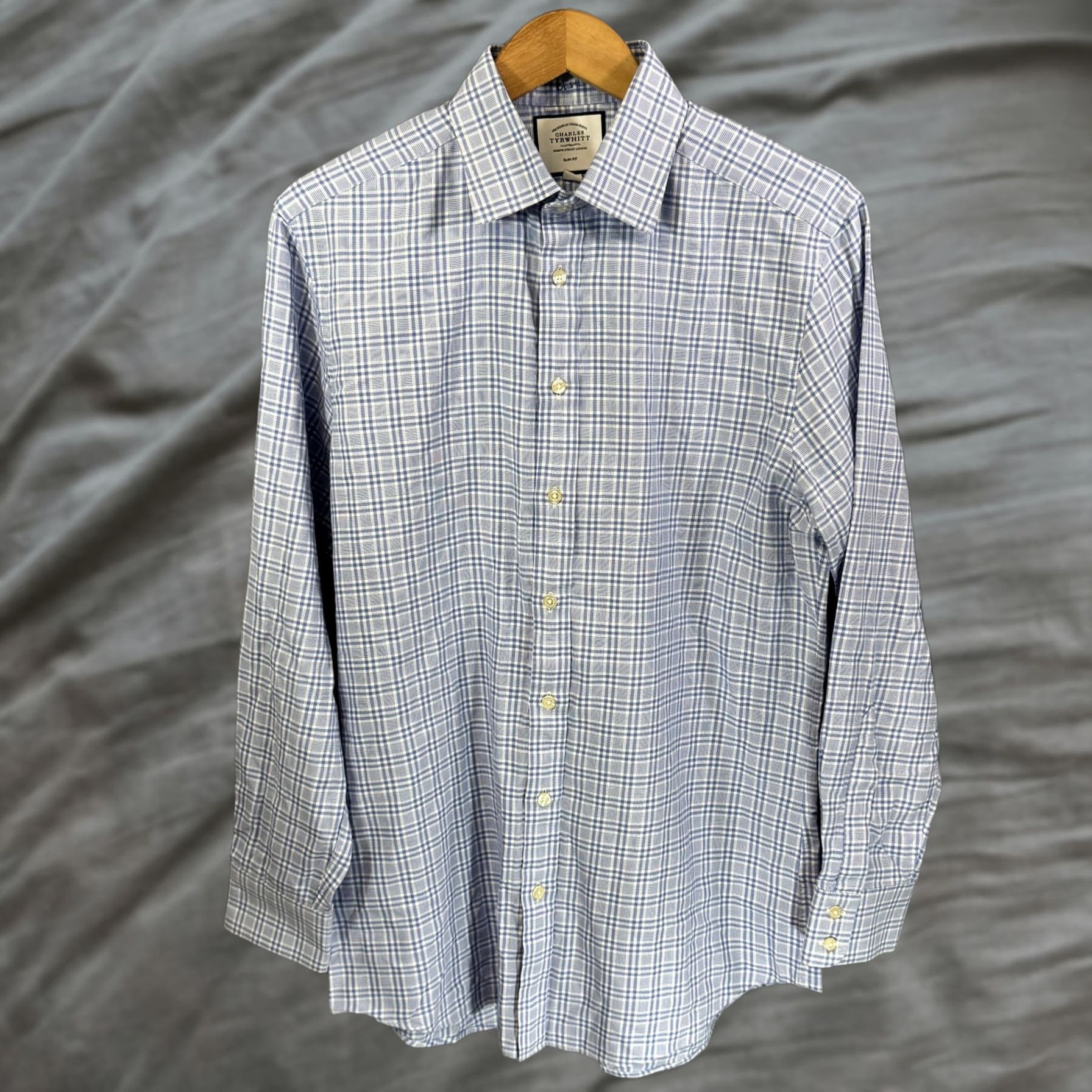 Charles Tyrwhitt Charles Tyrwhitt Shirt Mens 16 35 Blue White Plaid Slim Fit Button Down Cotton Dress Shirt Mens Size US L / EU 52-54 / 3 - 1 Thumbnail