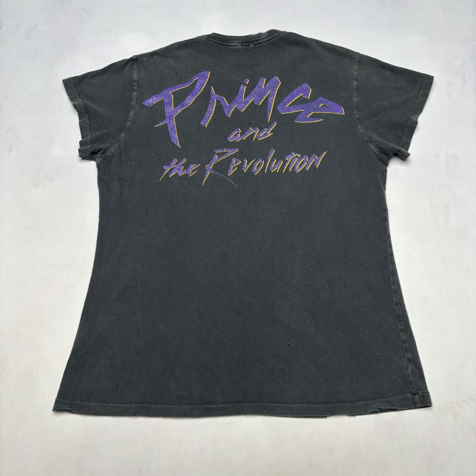 MadeWorn Madeworn Prince and the Revolution Distressed Shirt Men's S Size US S / EU 44-46 / 1 - 3 Thumbnail