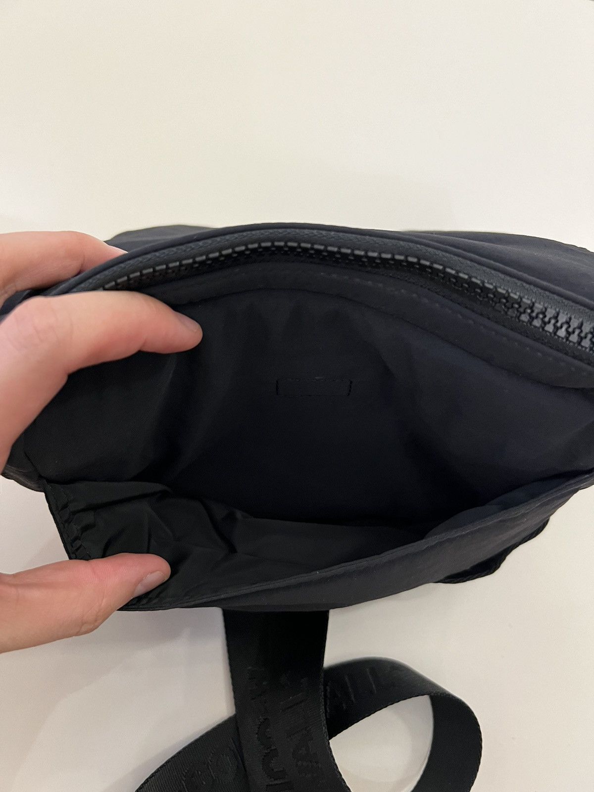 A-COLD-WALL* ACW* 3M Shoulder Bag Black Size ONE SIZE - 10 Thumbnail