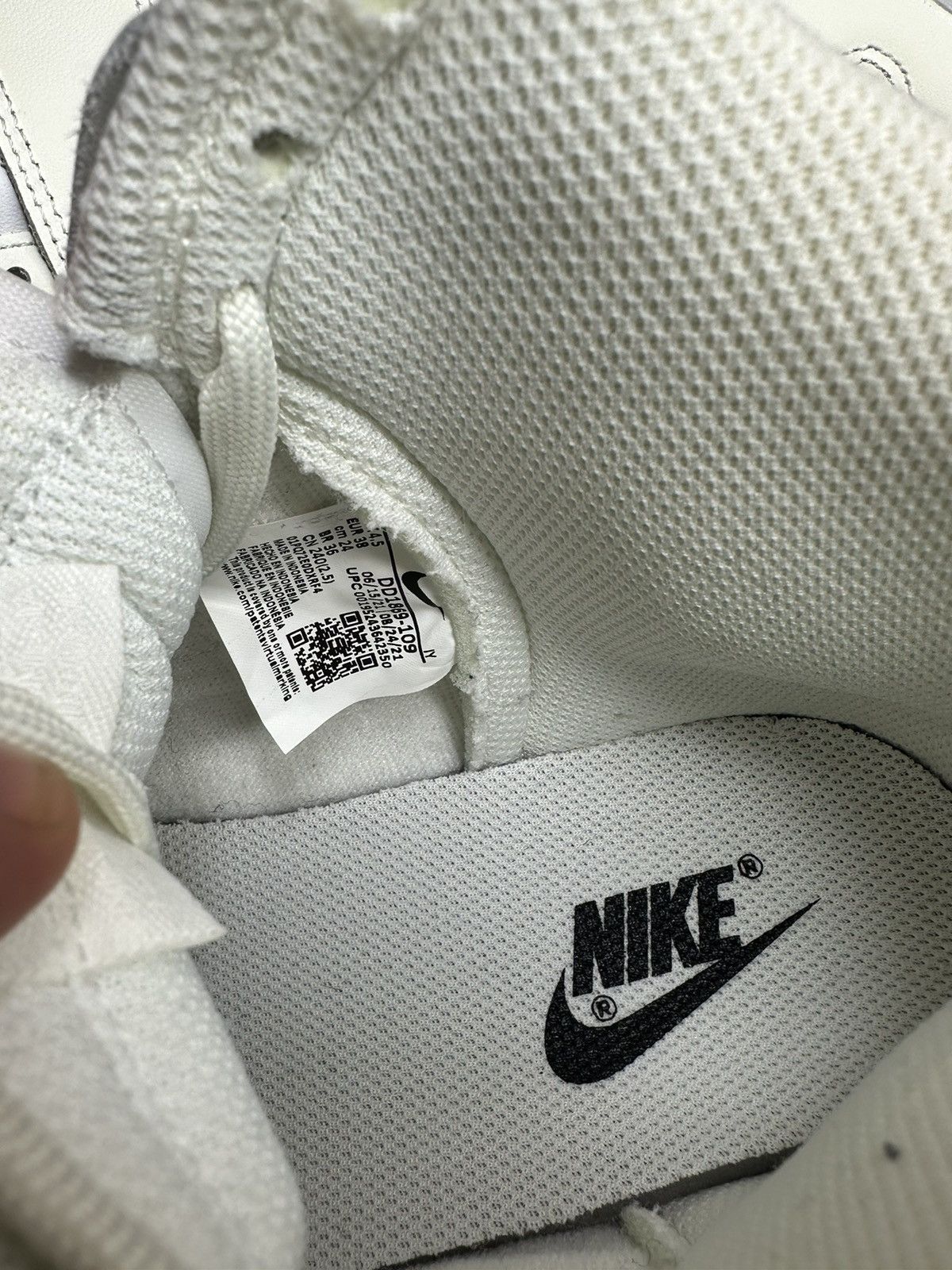 Nike Women’s Nike Dunk High “ Sail Gum” ( size 7 ) Size US 7 / IT 37 - 7 Thumbnail
