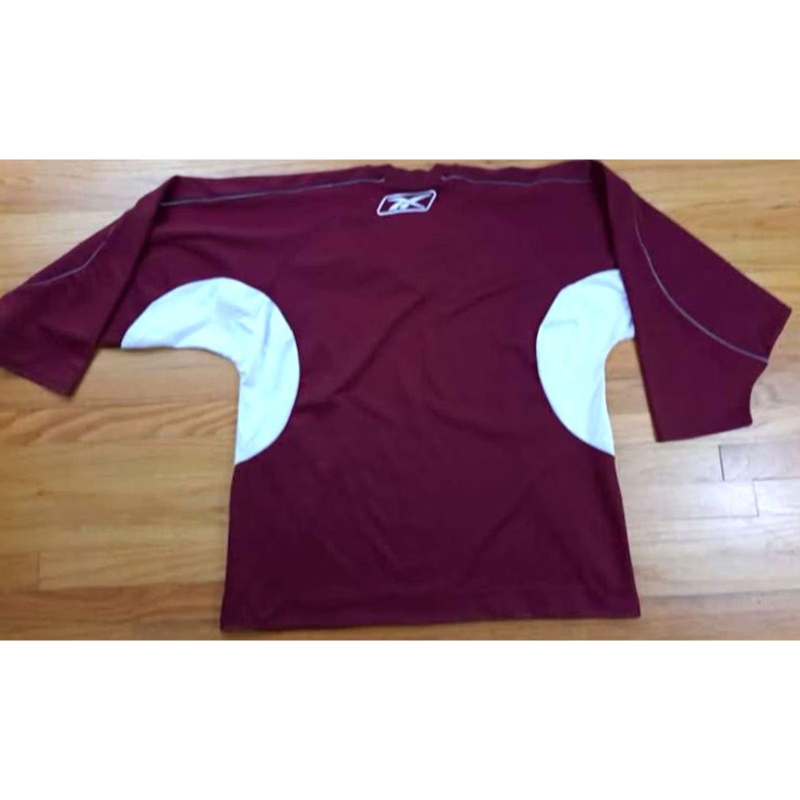 Reebok Reebok CCM Printed Hockey Jersey L Men Burgundy Central Michigan Chippewas Sweatshirt Pullover 29in Long 25-26in Chest Size US L / EU 52-54 / 3 - 6 Thumbnail
