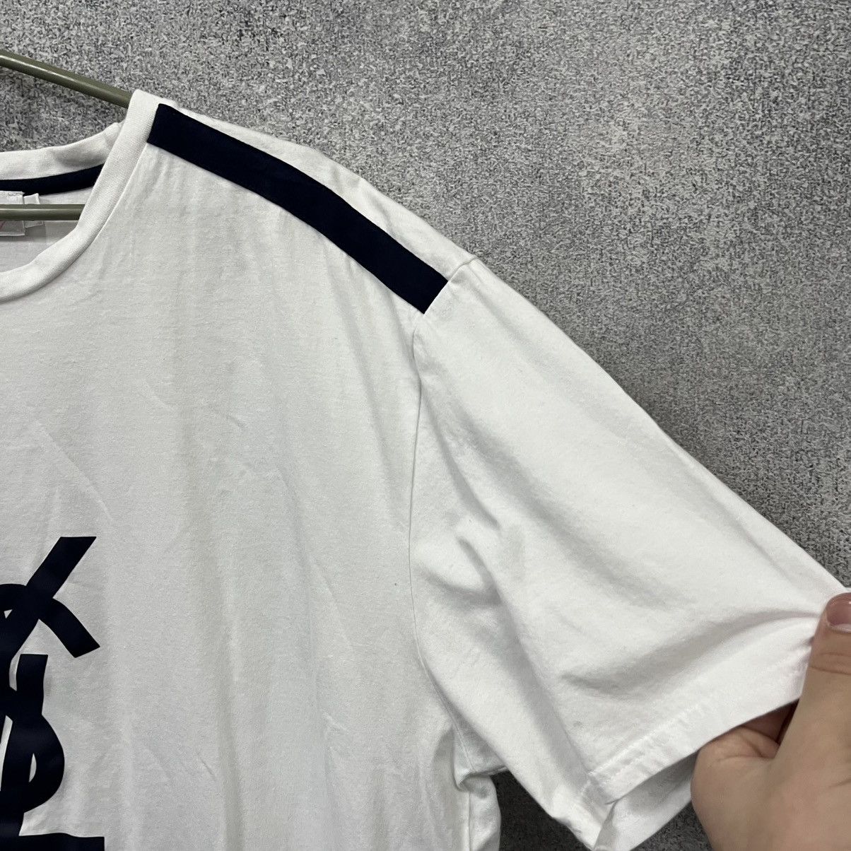 Yves Saint Laurent Vintage YSL Yves Saint Lauren T-Shirt Big Logo White Size US XL / EU 56 / 4 - 8 Thumbnail