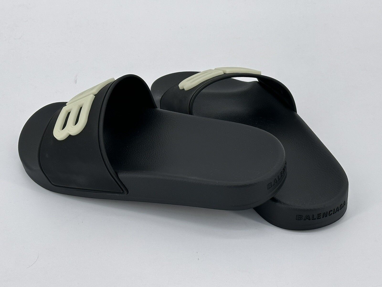 Balenciaga New Balenciaga Slip On Size-EU-39 / US-9 Size US 9 / IT 39 - 5 Thumbnail