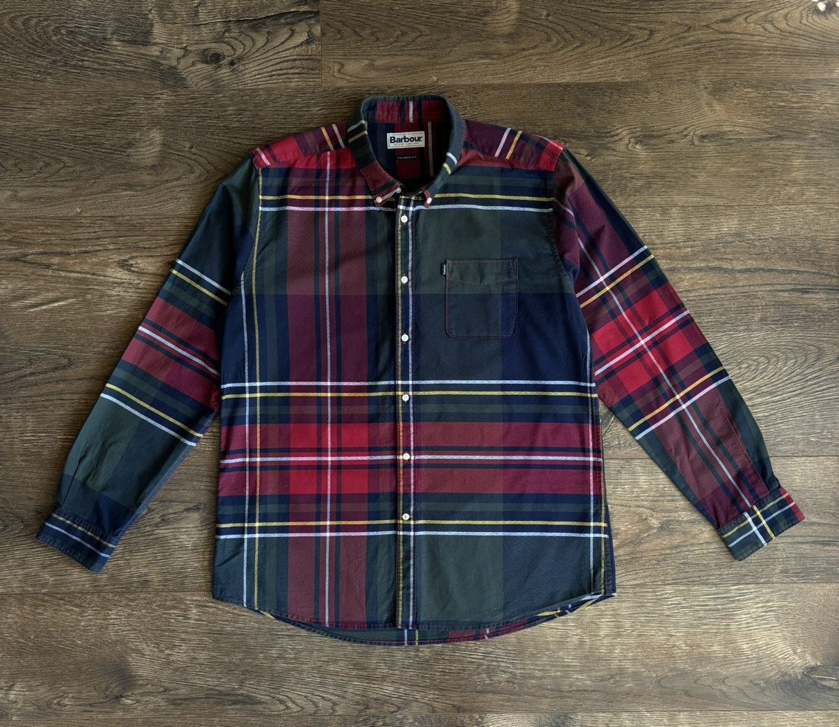 Barbour × Vintage BARBOUR Highland Check 23 Tailored Fit Shirt Navy Red Check Size US L / EU 52-54 / 3 - 1 Thumbnail