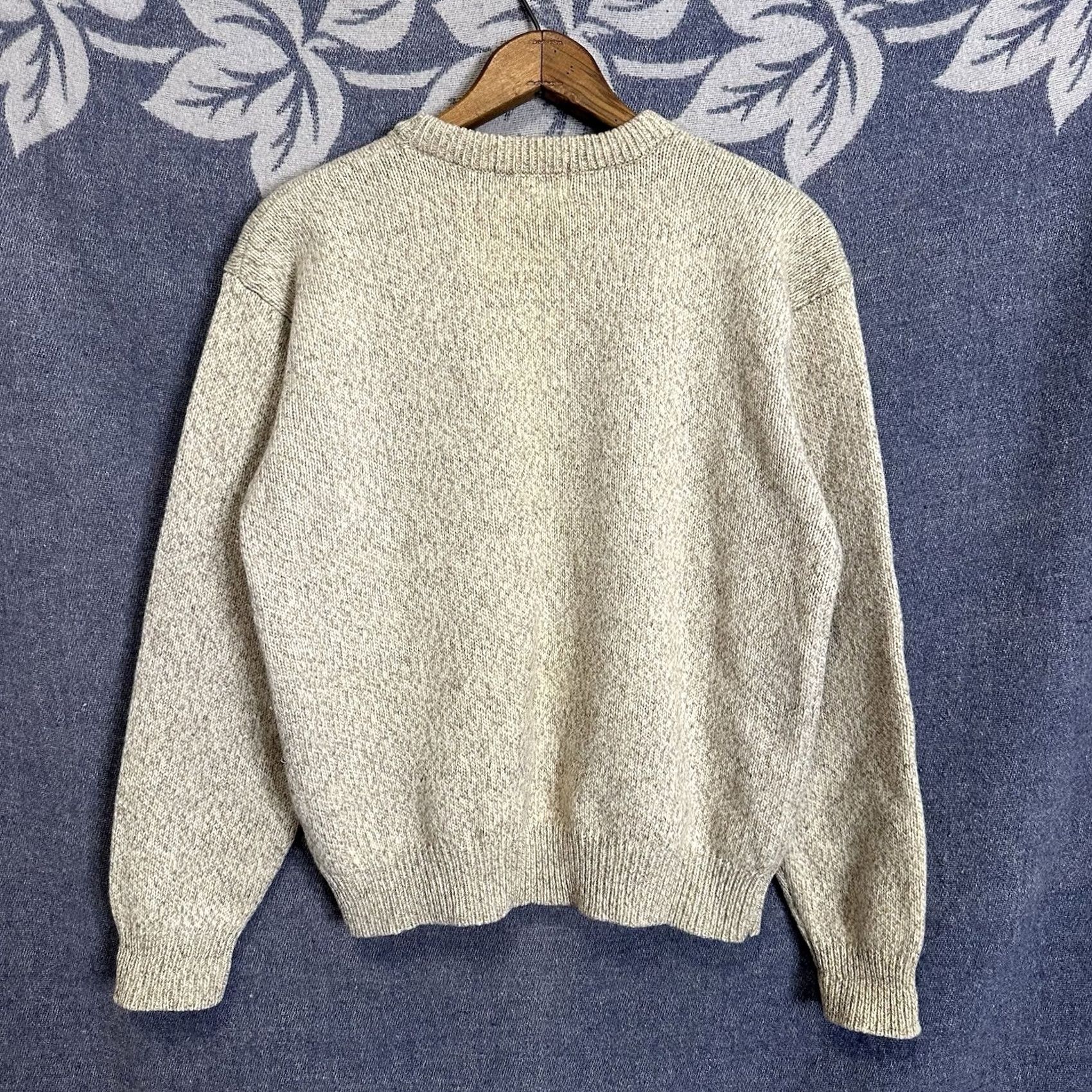 Eddie Bauer VINTAGE Eddie Bauer Women's Sweater Knit Floral Wool Blend Green 1990s 90s Pullover Regular M Green Womens Medium Size M / US 6-8 / IT 42-44 - 5 Thumbnail