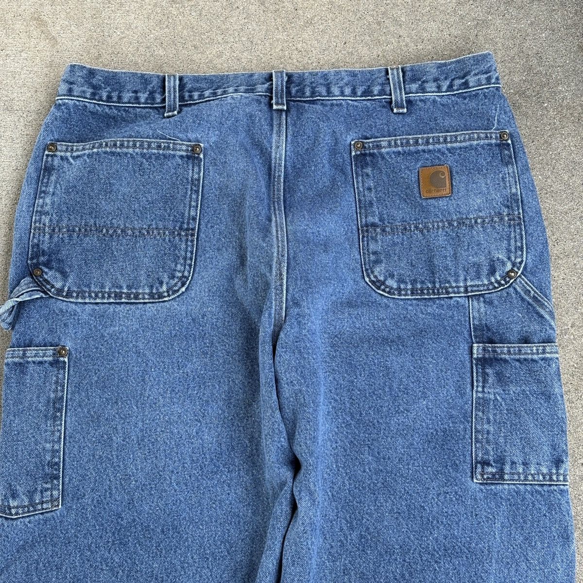 Vintage Vintage baggy Carhartt double knee dark wash denim jeans Size US 40 / EU 56 - 4 Thumbnail