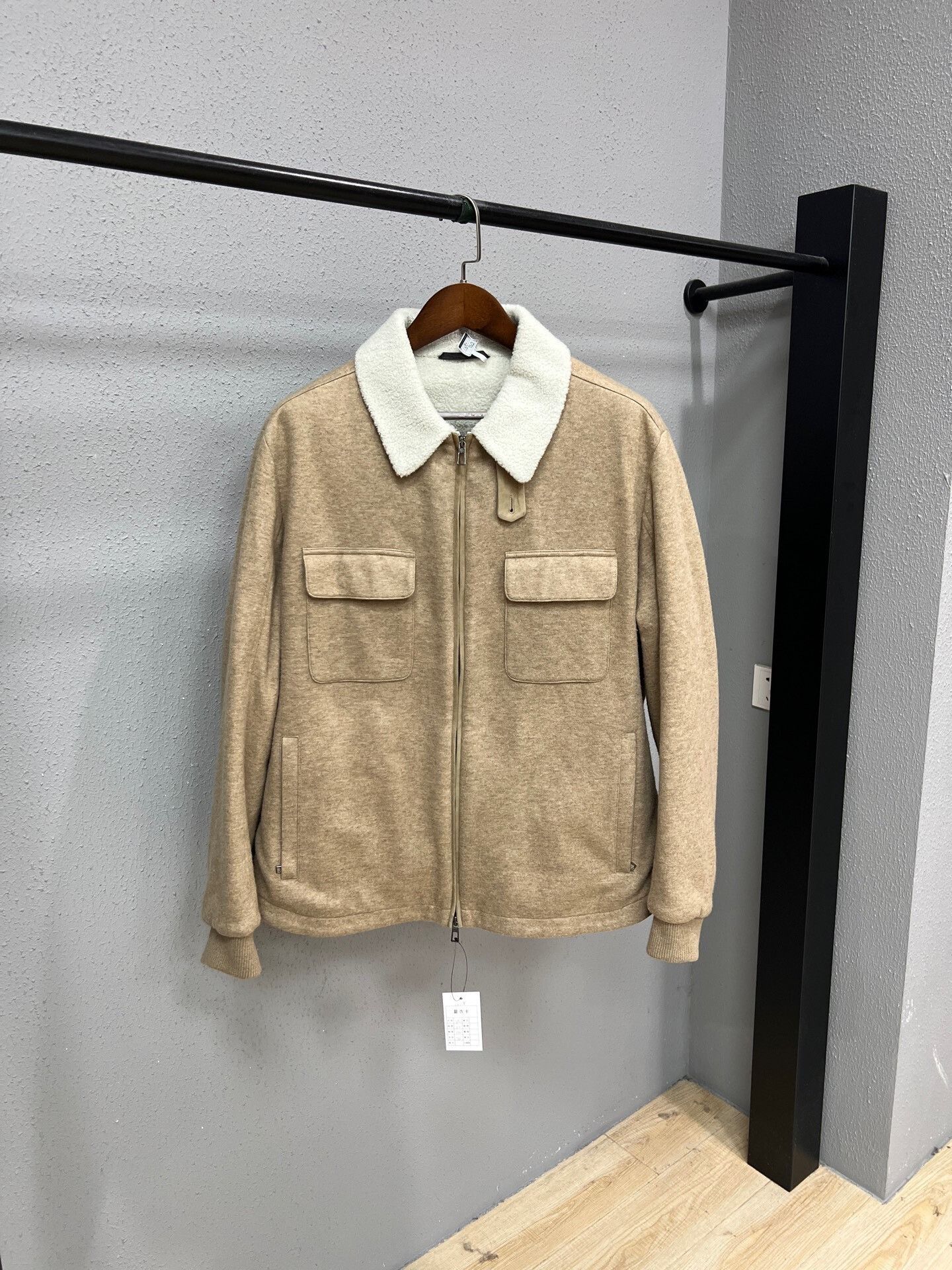 Loro Piana khaki cashmere shearling jacket Size US XL / EU 56 / 4 - 1 Thumbnail