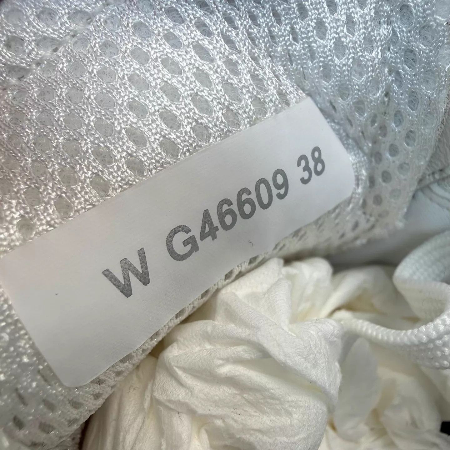 Chanel Chanel 25A Silver Women's 38 Sneakers (New Unworn) Size US 7.5 / IT 37.5 - 8 Thumbnail