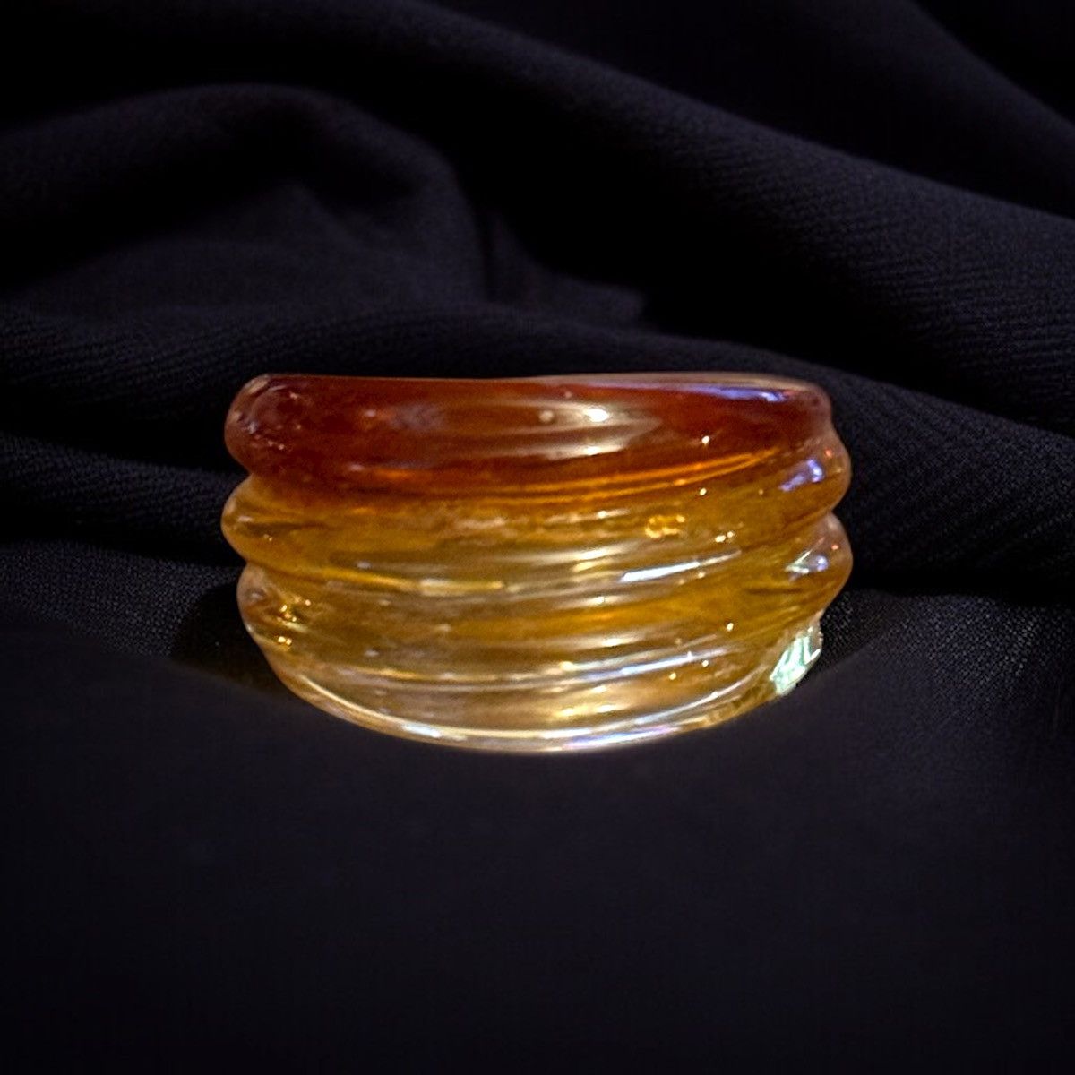 Vintage Vintage amber blown glass cuff ring Size ONE SIZE - 1 Thumbnail