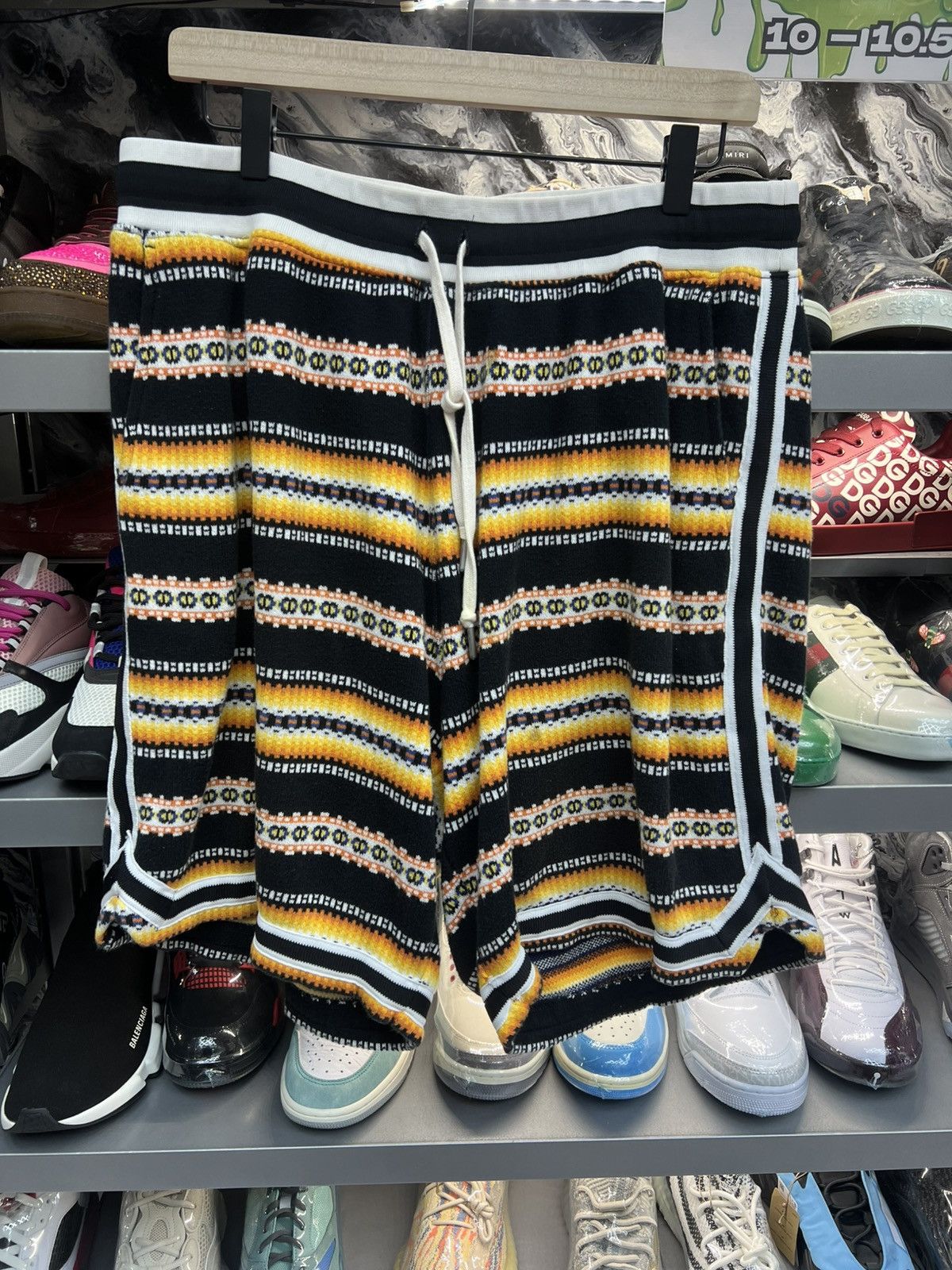 John Elliott John Elliott Shorts Size US 36 / EU 52 - 1 Thumbnail